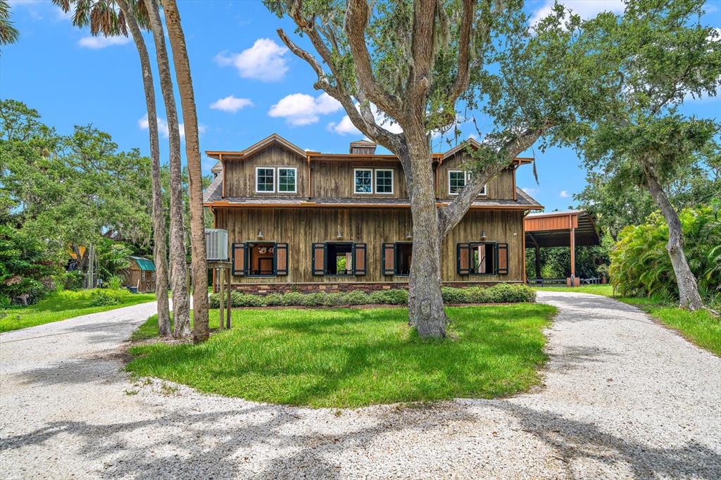 Largo, Florida, 33774, United States, 5 Bedrooms Bedrooms, ,7 BathroomsBathrooms,Residential,For Sale,1876225