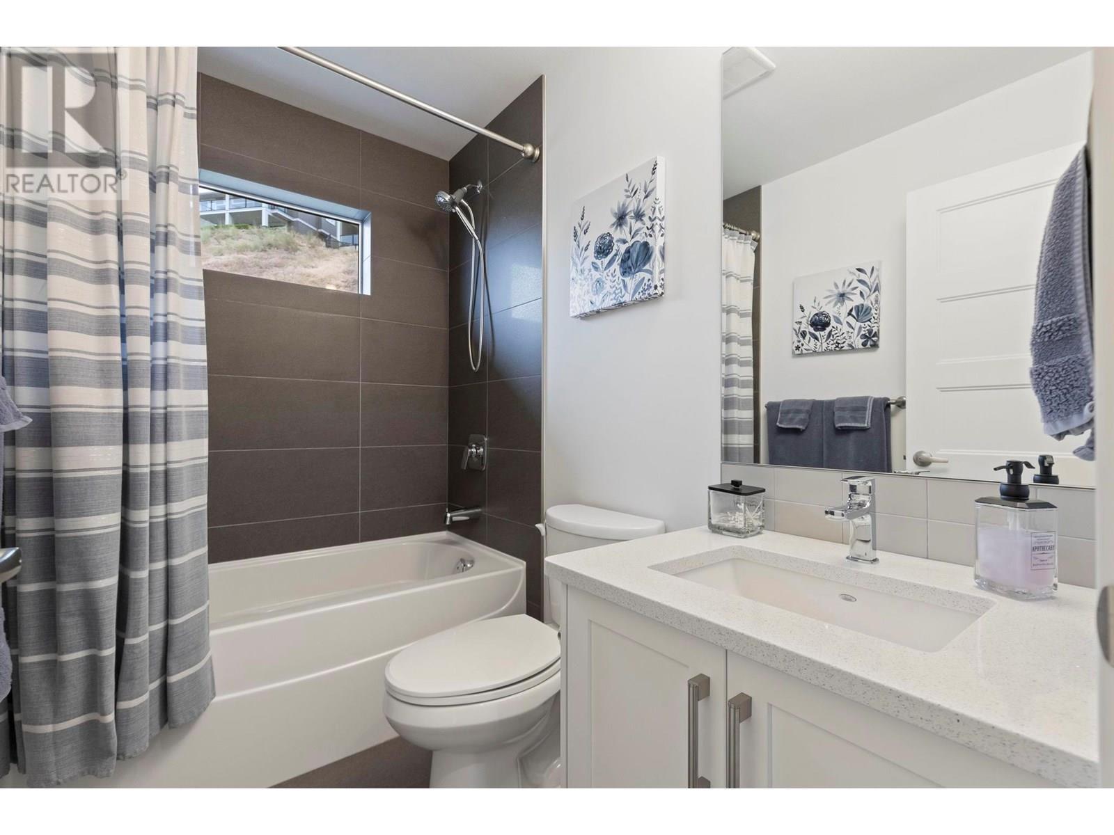 KELOWNA, British Columbia, V1P 1T8, CA, 3 Bedrooms Bedrooms, ,2 BathroomsBathrooms,Residential,For Sale,1838689