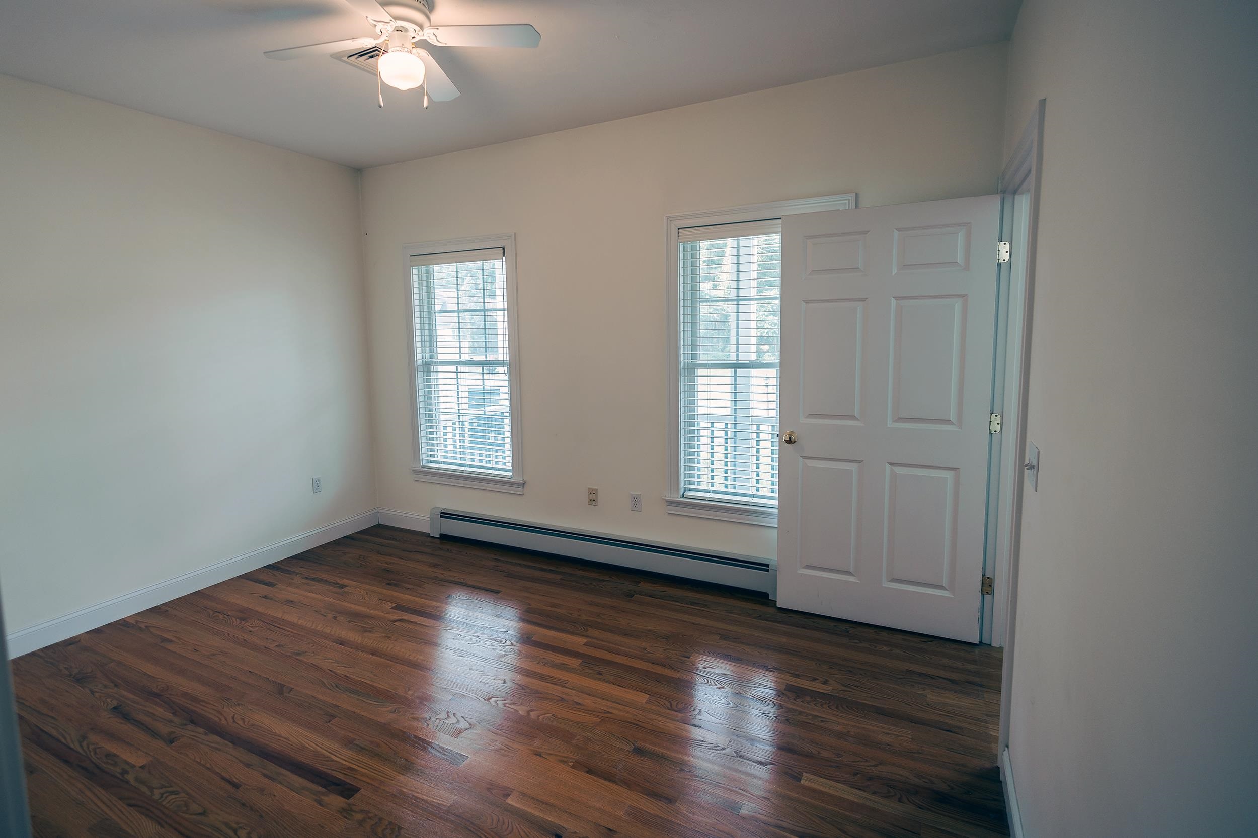Pelham, New Hampshire, 03076, United States, 4 Bedrooms Bedrooms, ,3 BathroomsBathrooms,Residential,For Sale,1897003