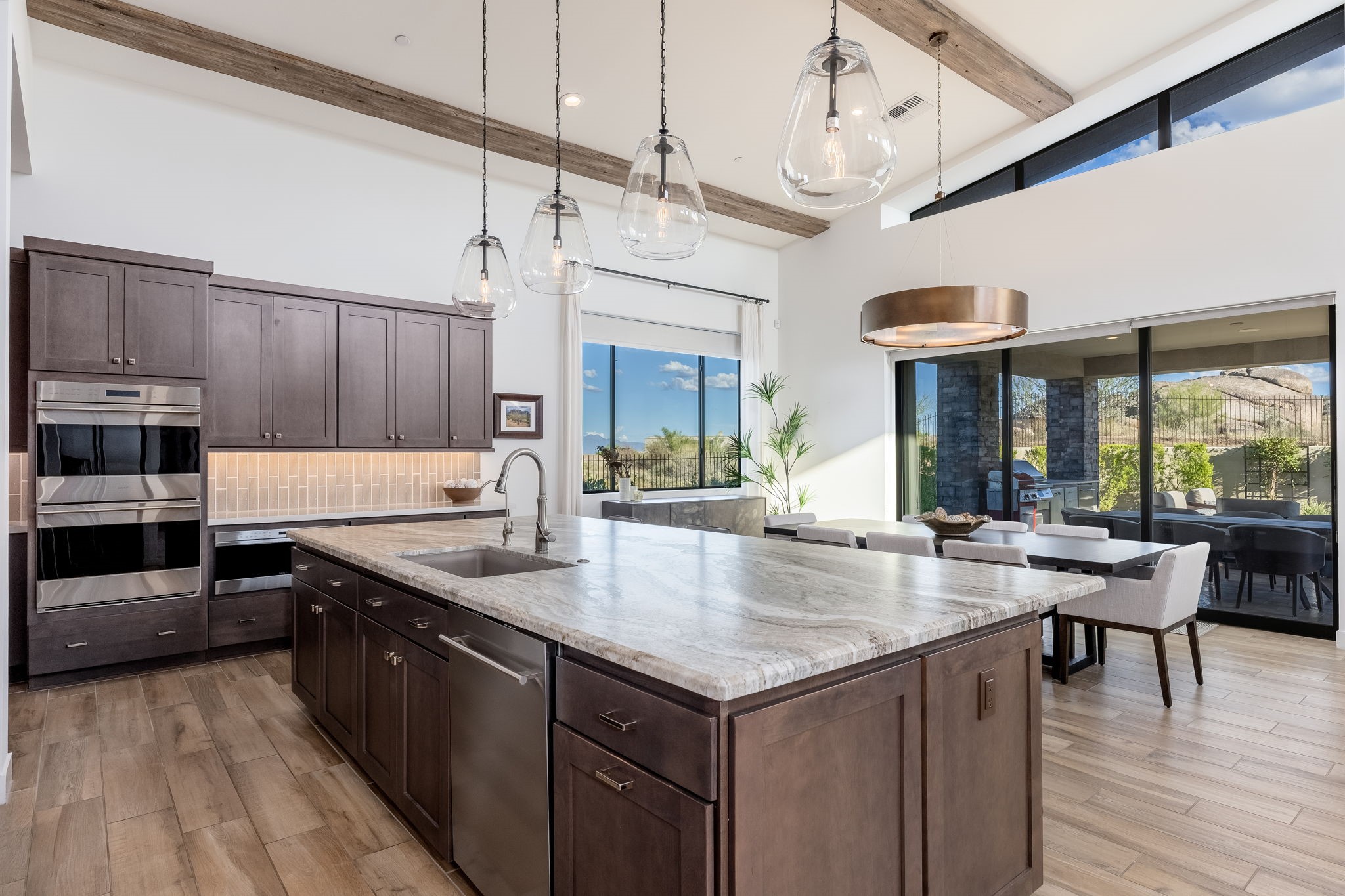  12423 E Desert Vista Dr  Scottsdale, AZ - 物件實景
