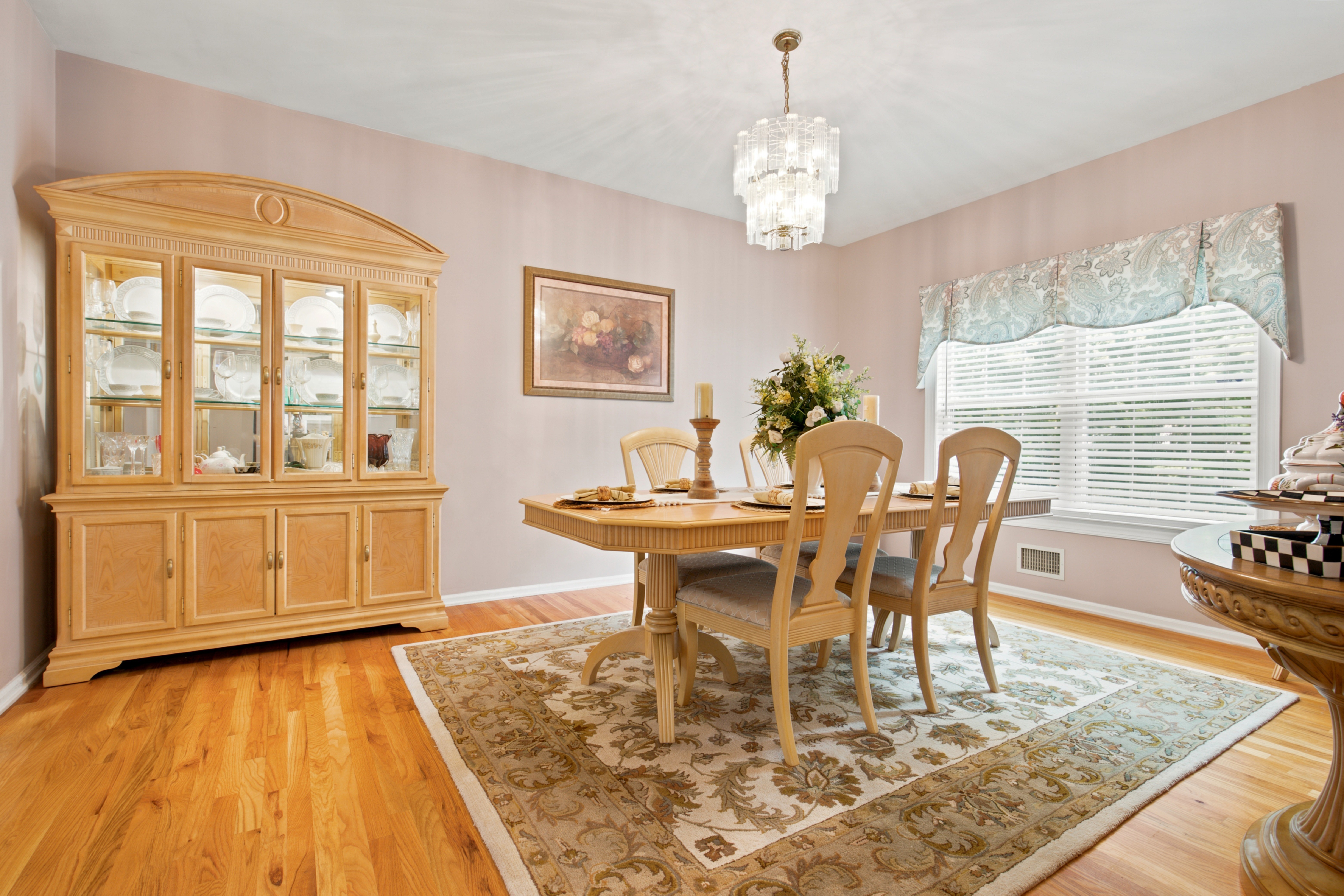  6 Drift Rd, Freehold, NJ - 物件實景