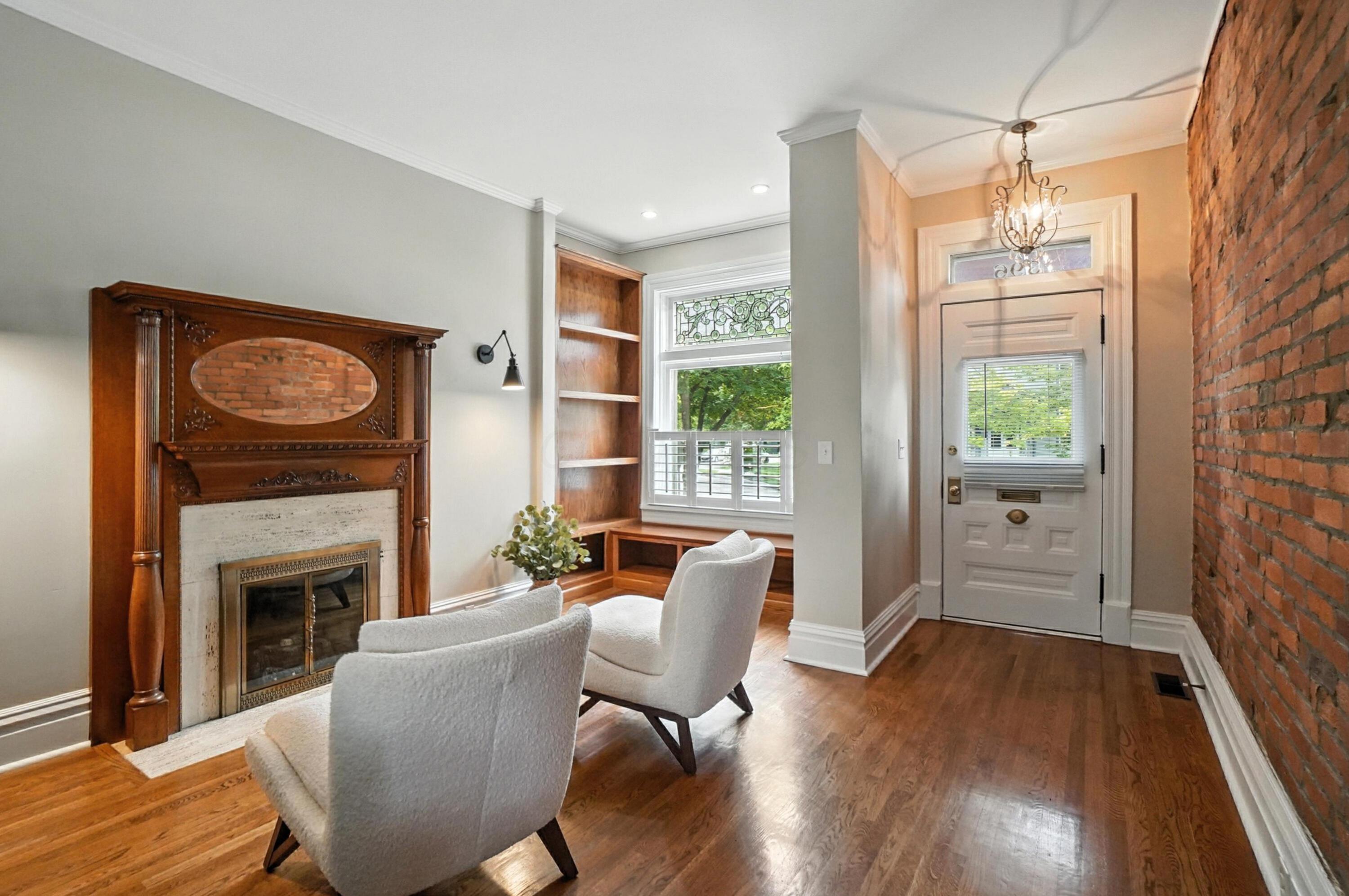 Columbus, Ohio, 43201, United States, 3 Bedrooms Bedrooms, ,4 BathroomsBathrooms,Residential,For Sale,1903753