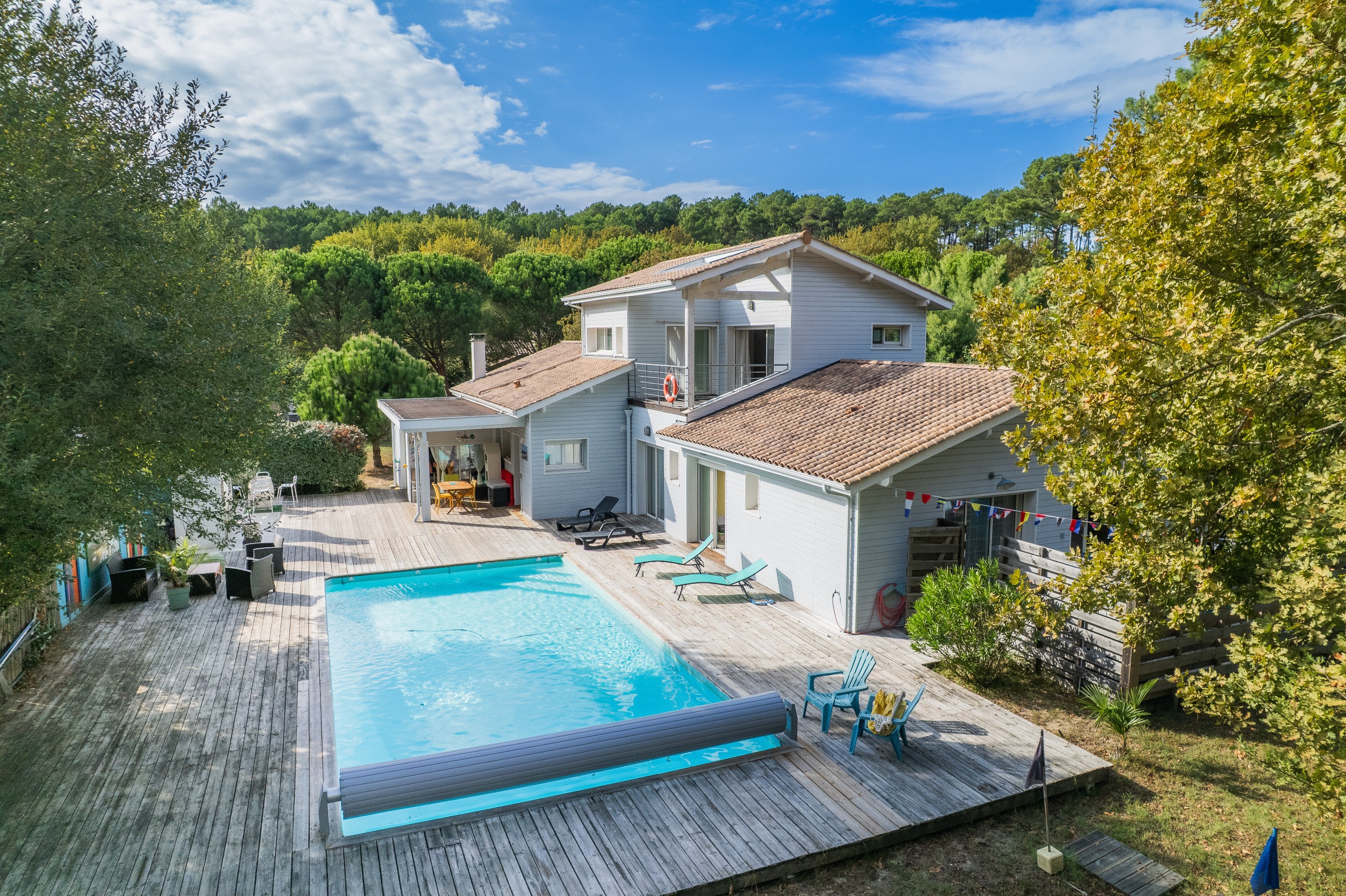 FAMILY HOME – 5 BEDROOMS – SWIMMING POOL – NEAR THE VILLAGE AND BEACHES - 物件實景