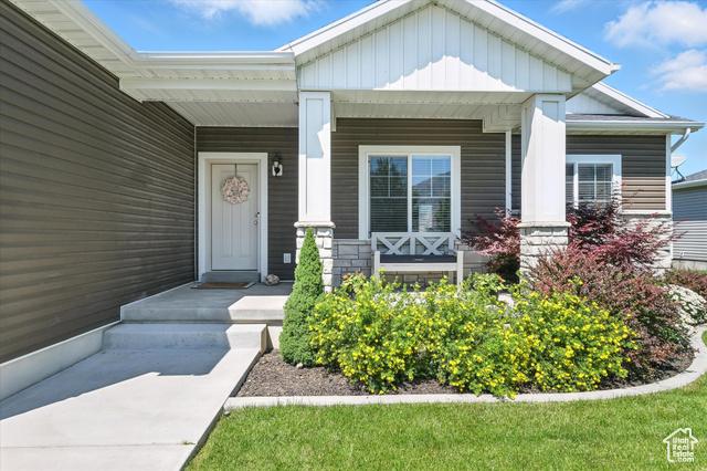 Hyrum, Utah, 84319, United States, 5 Bedrooms Bedrooms, ,3 BathroomsBathrooms,Residential,For Sale,1975409