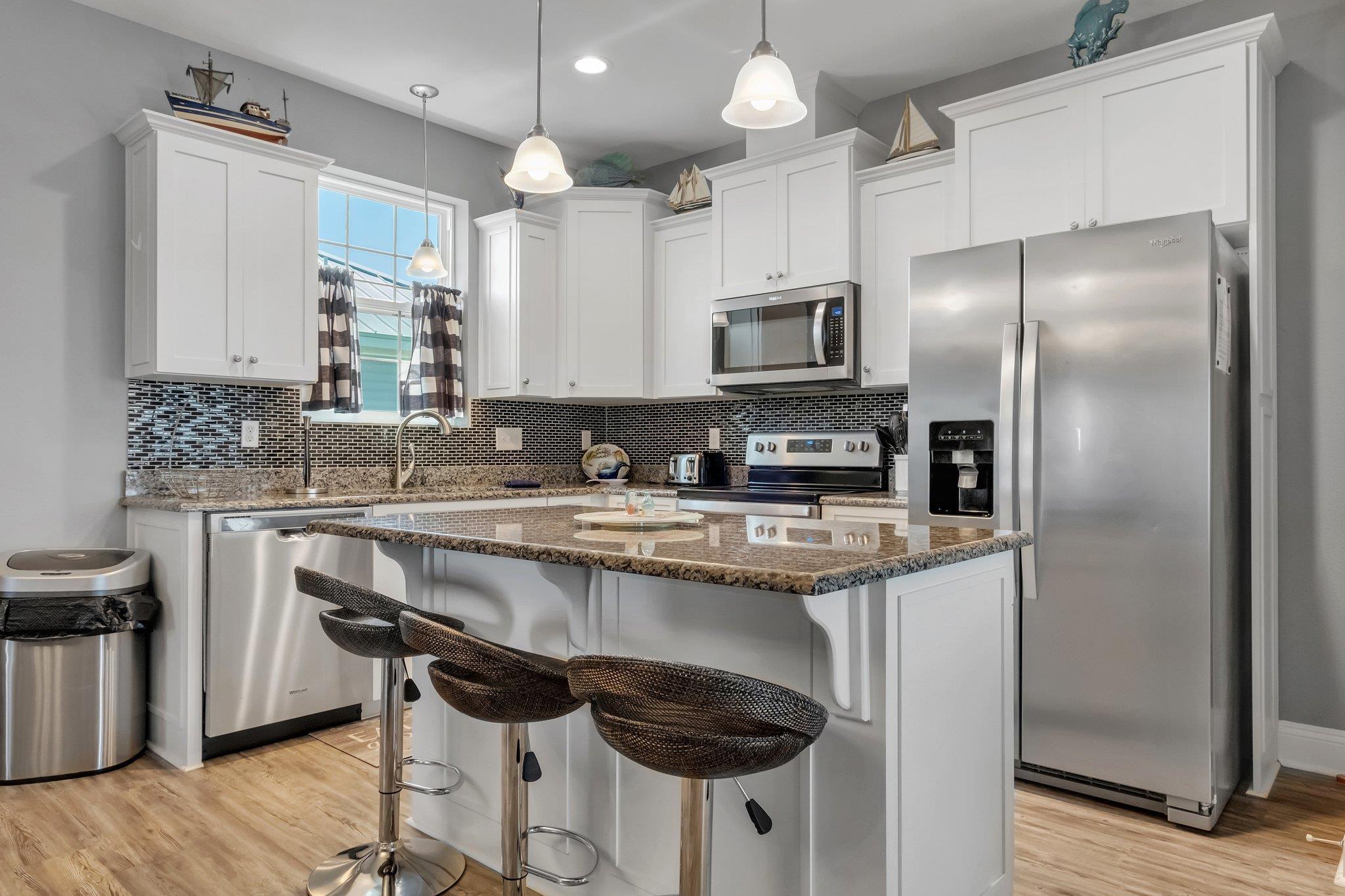 Alligator Point, Florida, 32346, United States, 4 Bedrooms Bedrooms, ,3 BathroomsBathrooms,Residential,For Sale,1805560
