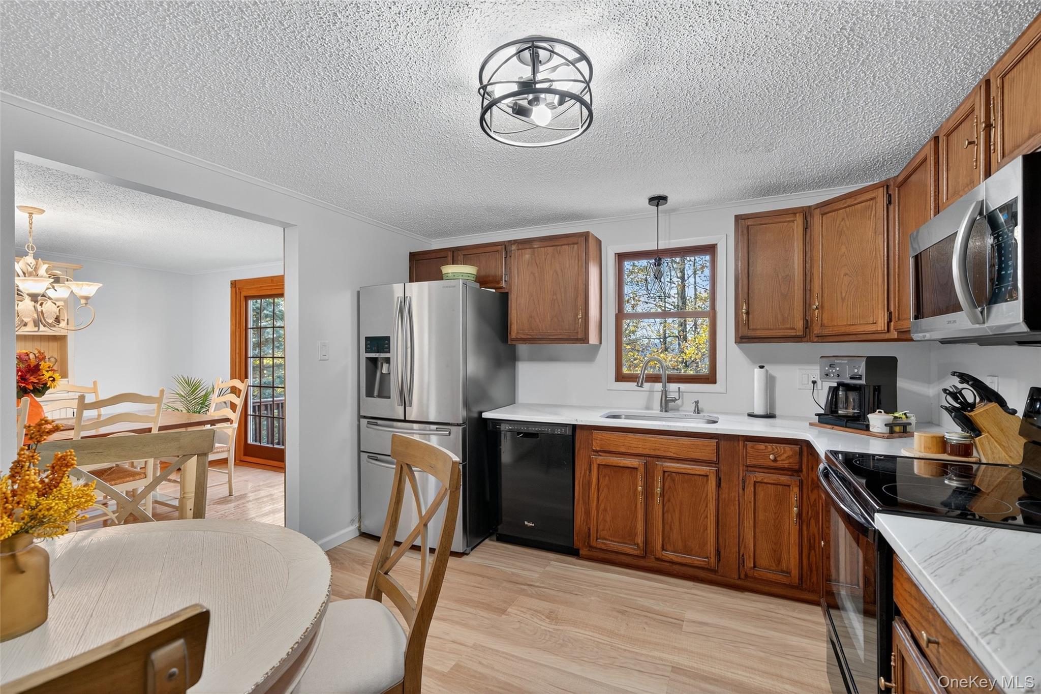 Wallkill, New York, 12589, United States, 4 Bedrooms Bedrooms, ,3 BathroomsBathrooms,Residential,For Sale,1989715