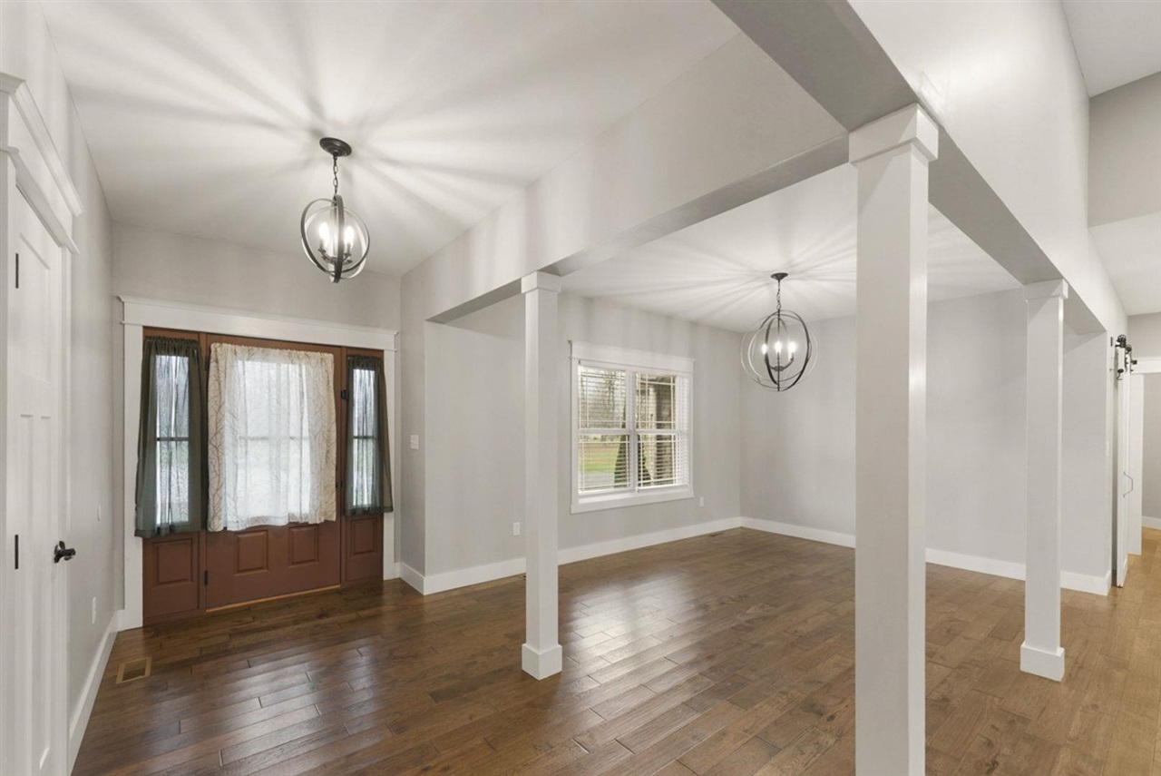 Smiths Grove, Kentucky, 42171, United States, 4 Bedrooms Bedrooms, ,3 BathroomsBathrooms,Residential,For Sale,1901805