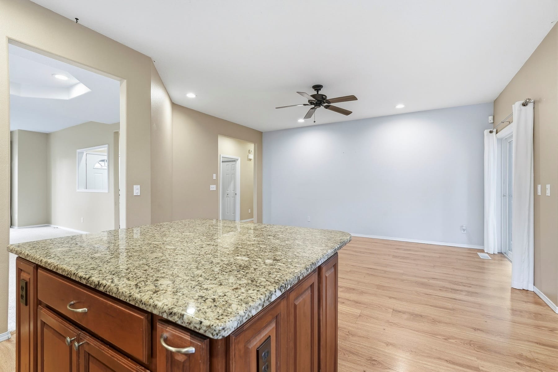  29411 SW CAMELOT ST Wilsonville, OR 97070 - 物件實景