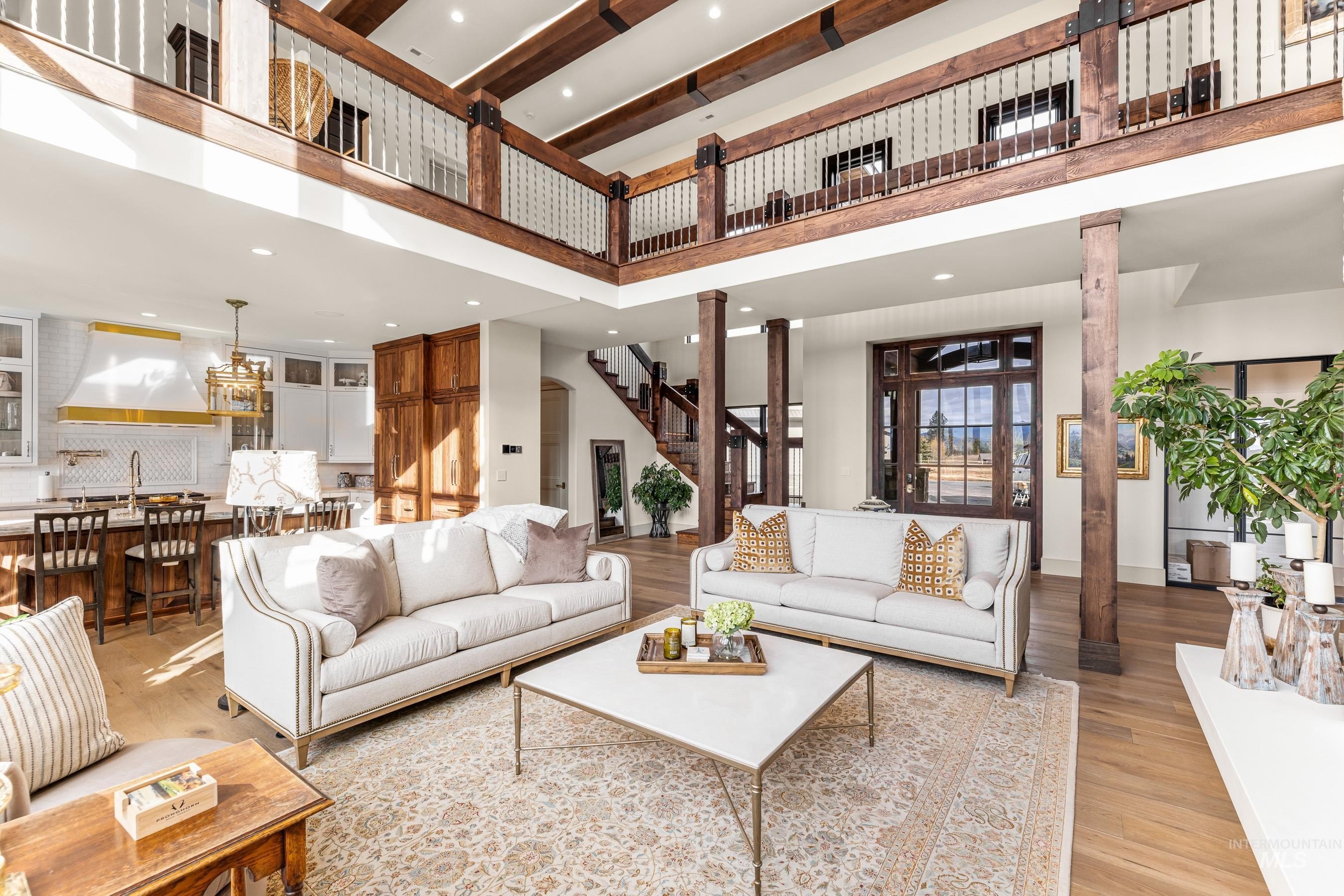 McCall, Idaho, 83638, United States, 5 Bedrooms Bedrooms, ,4 BathroomsBathrooms,Residential,For Sale,1989915