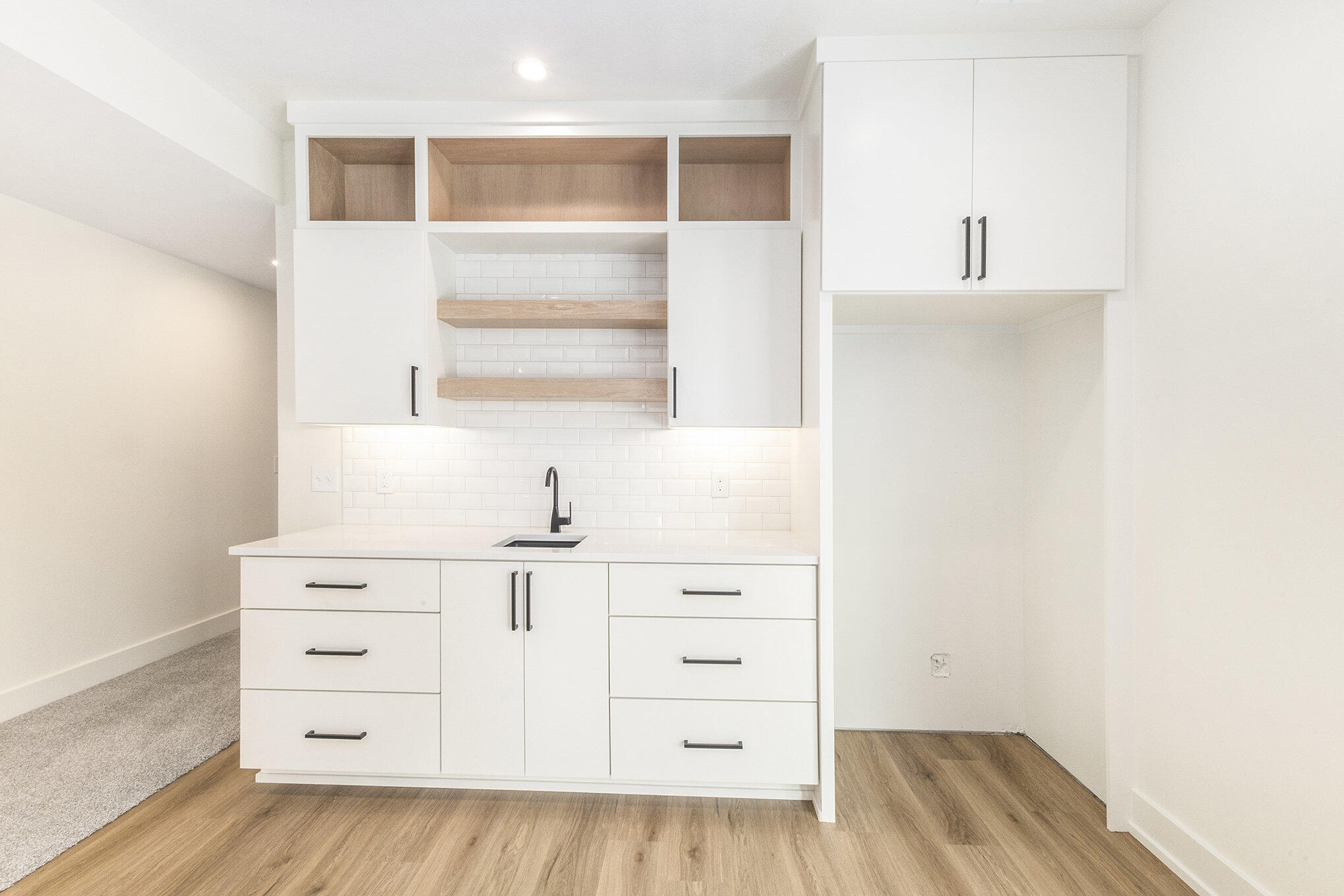 Allendale, Michigan, 49401, United States, 5 Bedrooms Bedrooms, ,4 BathroomsBathrooms,Residential,For Sale,1960697