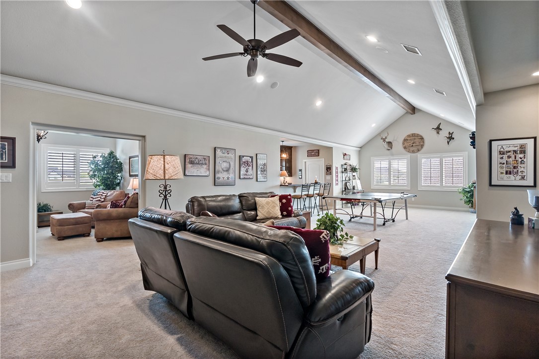 College Station, Texas, 77845, United States, 6 Bedrooms Bedrooms, ,7 BathroomsBathrooms,Residential,For Sale,1794903