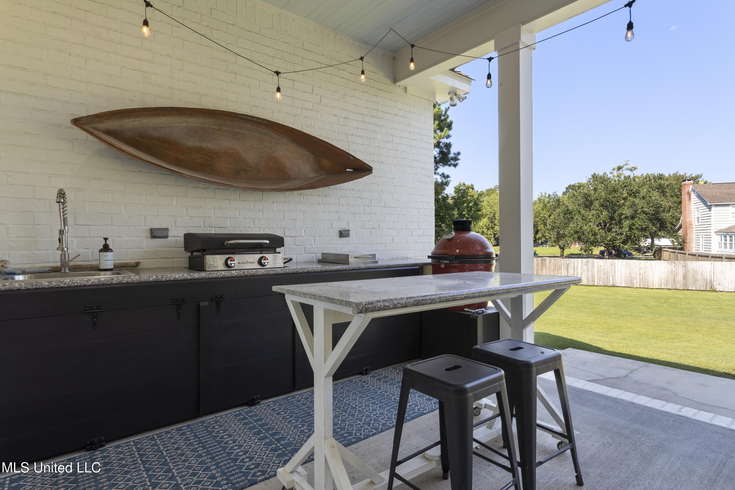 Biloxi, Mississippi, 39531, United States, 4 Bedrooms Bedrooms, ,4 BathroomsBathrooms,Residential,For Sale,1978703