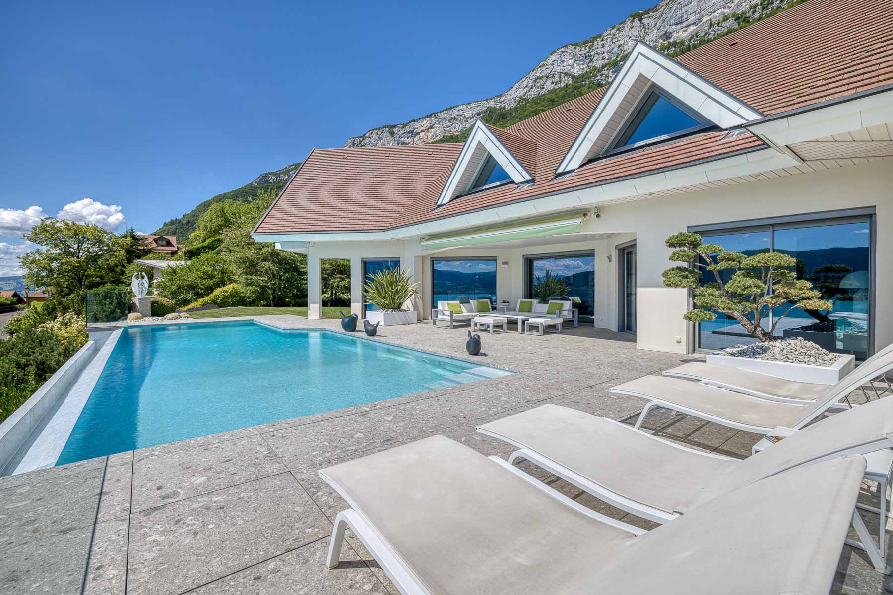  An exceptional property with panoramic view over Lake Annecy - 物件實景