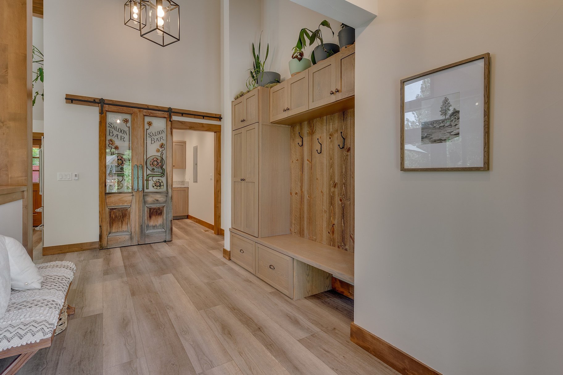  Charming Craftsman Style Chalet - 物件實景