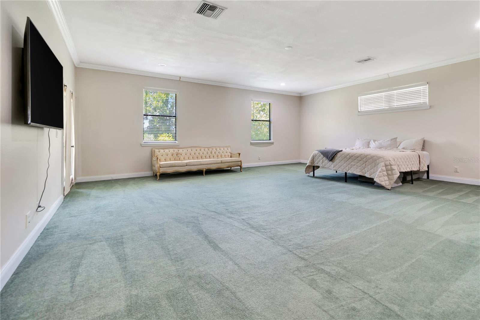 CENTER HILL, Florida, 33514, United States, 5 Bedrooms Bedrooms, ,4 BathroomsBathrooms,Residential,For Sale,1919942