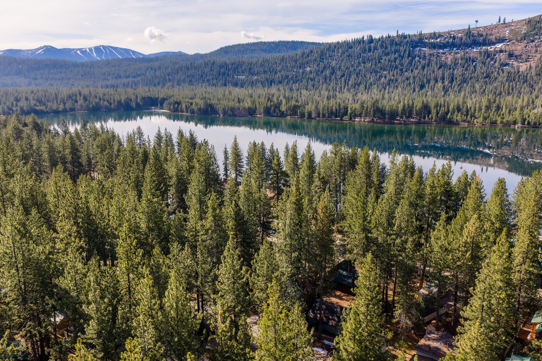  Charming home walking distance to Donner Lake - 物件實景