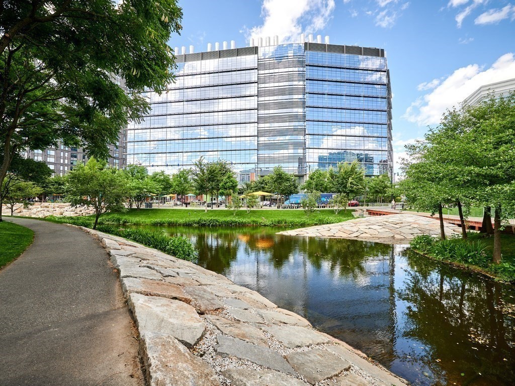 Cambridge, Massachusetts, 02141, United States, 1 Bedroom Bedrooms, ,2 BathroomsBathrooms,Residential,For Sale,1976381