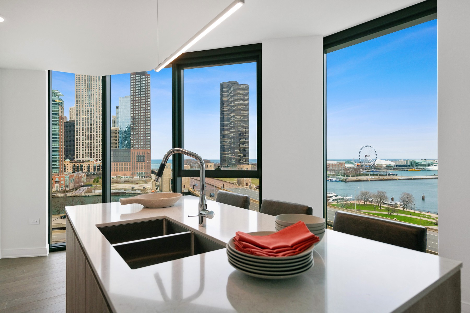  Experience Luxury Resort-Style Lakefront Living at Cirrus - 物件實景