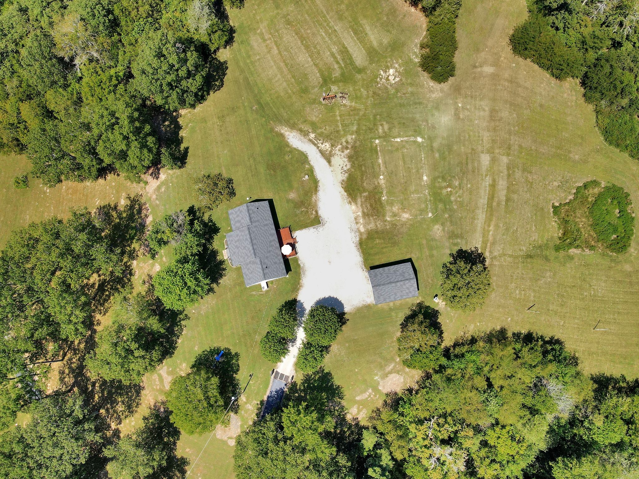 Pulaski, Tennessee, 38478, United States, 4 Bedrooms Bedrooms, ,2 BathroomsBathrooms,Residential,For Sale,1932287