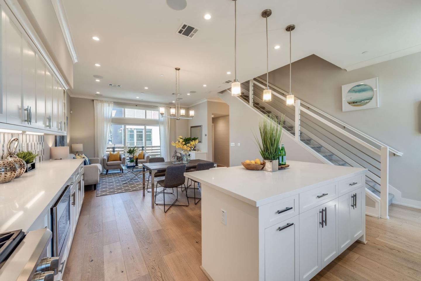 Sunnyvale, California, 94086, United States, 3 Bedrooms Bedrooms, ,4 BathroomsBathrooms,Residential,For Sale,1926187