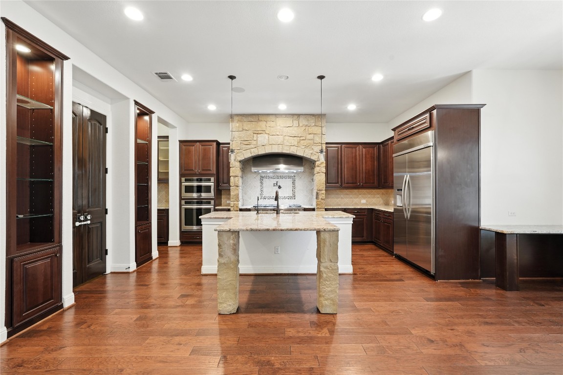 Bee Cave, Texas, 78738, United States, 5 Bedrooms Bedrooms, ,4 BathroomsBathrooms,Residential,For Sale,1900893