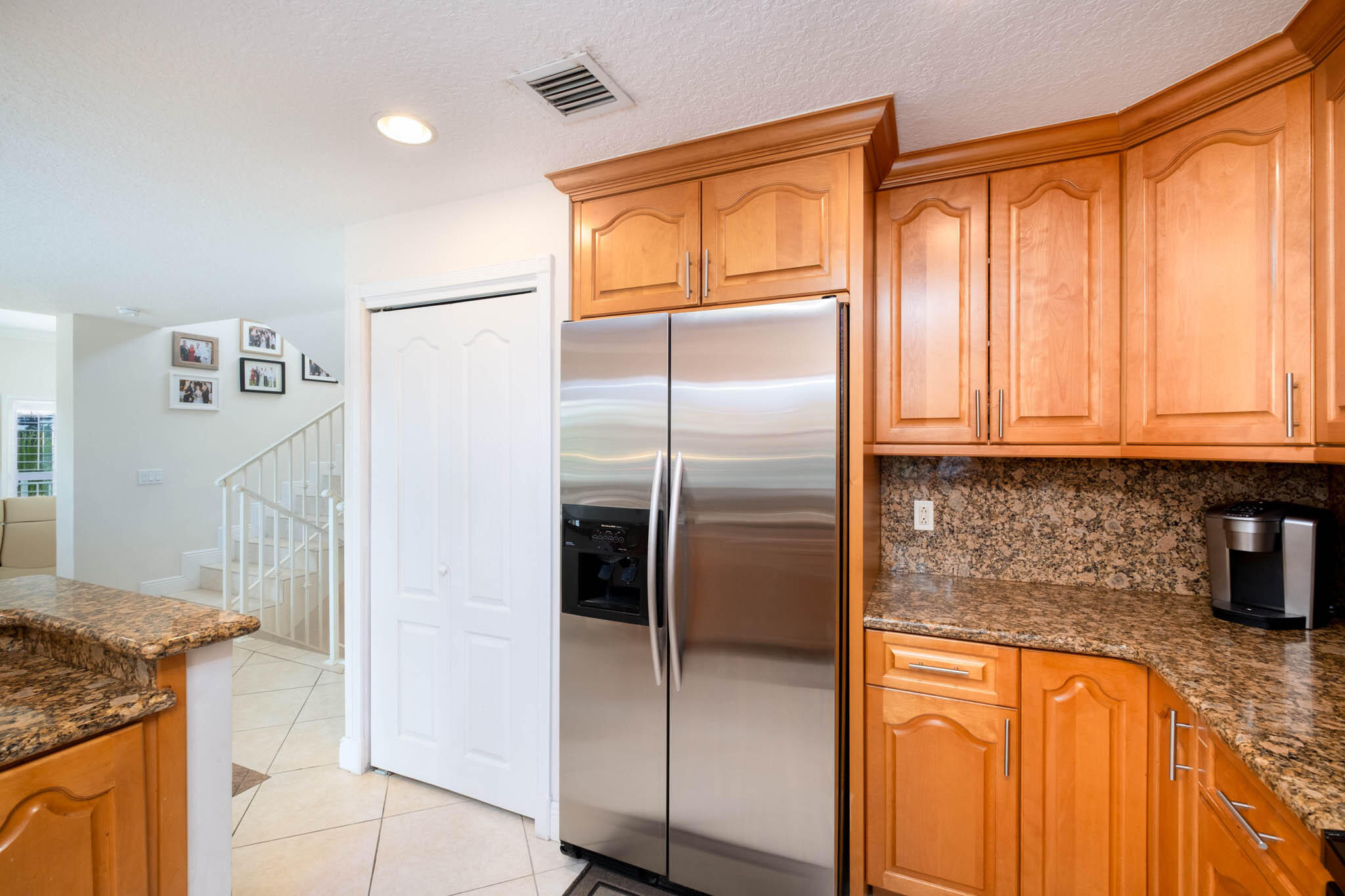 ISLAMORADA, Florida, 33036, United States, 3 Bedrooms Bedrooms, ,2 BathroomsBathrooms,Residential,For Sale,1987707