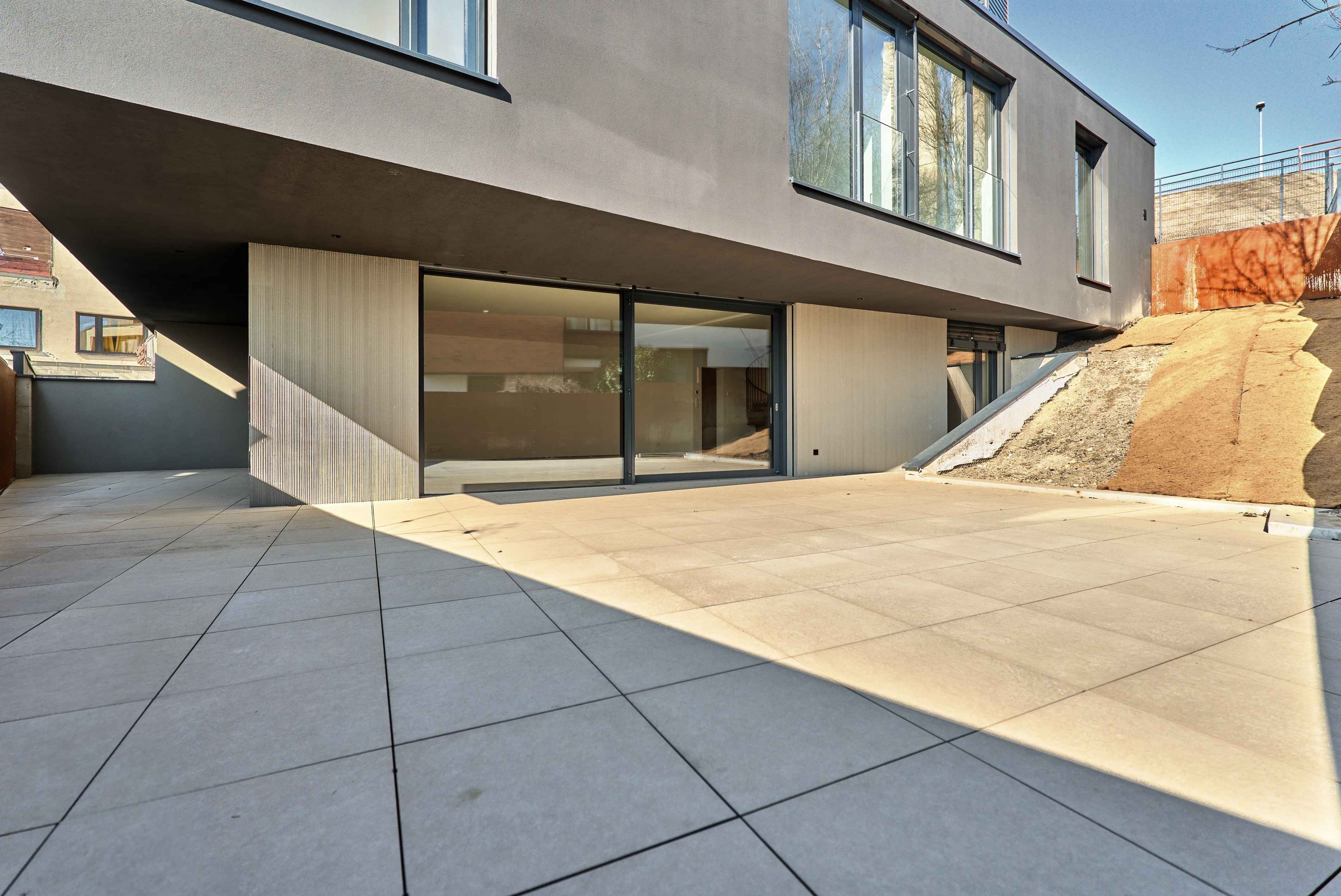  Duplex Apartment with a Private Garden - 物件實景