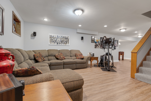 Huntley, Illinois, 60142, United States, 4 Bedrooms Bedrooms, ,3 BathroomsBathrooms,Residential,For Sale,1985712