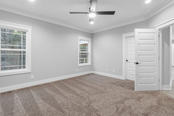 Cumberland Furnace, Tennessee, 37051, United States, 4 Bedrooms Bedrooms, ,4 BathroomsBathrooms,Residential,For Sale,2005990