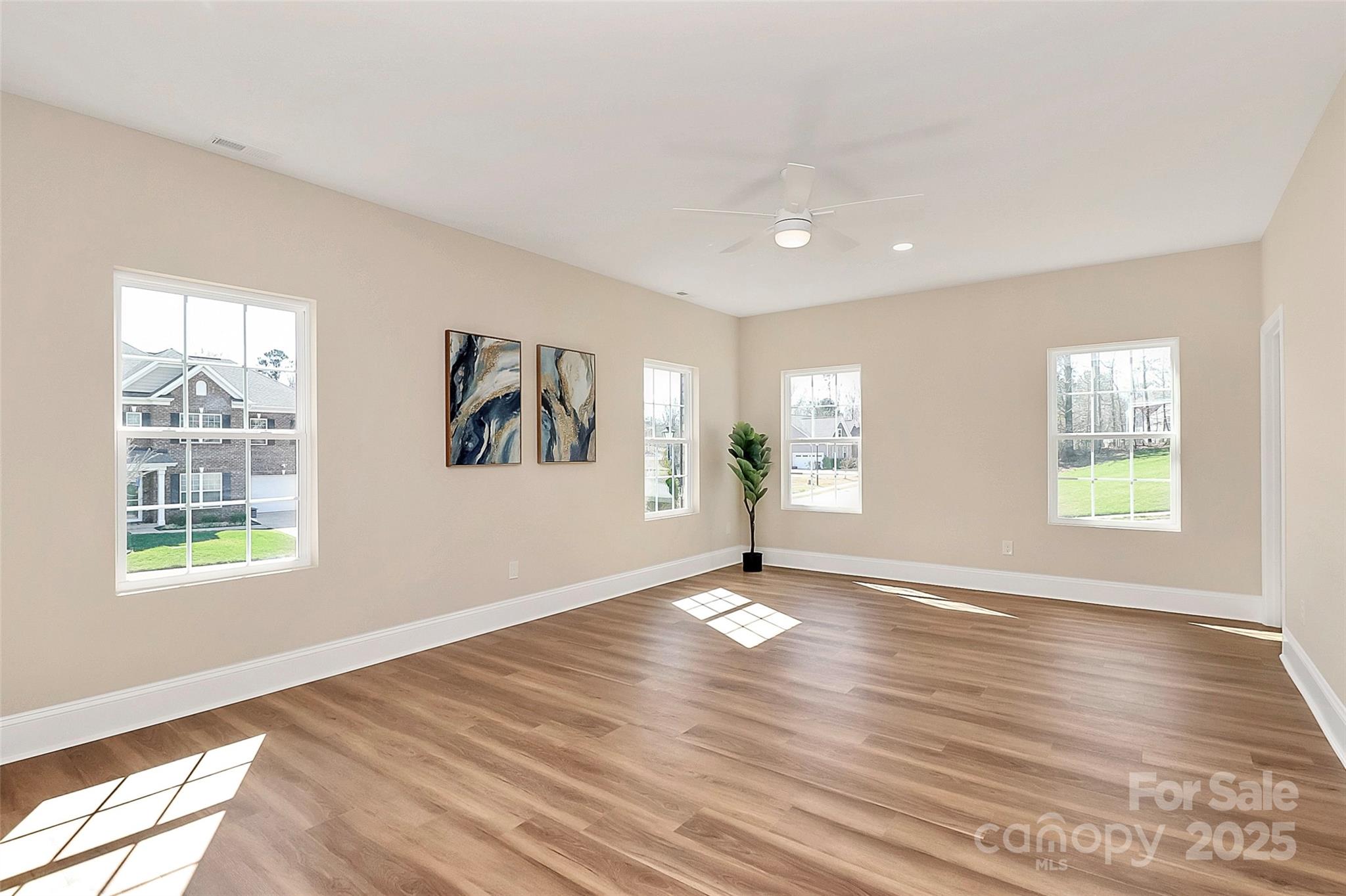 Rock Hill, South Carolina, 29732, United States, 4 Bedrooms Bedrooms, ,3 BathroomsBathrooms,Residential,For Sale,1728805