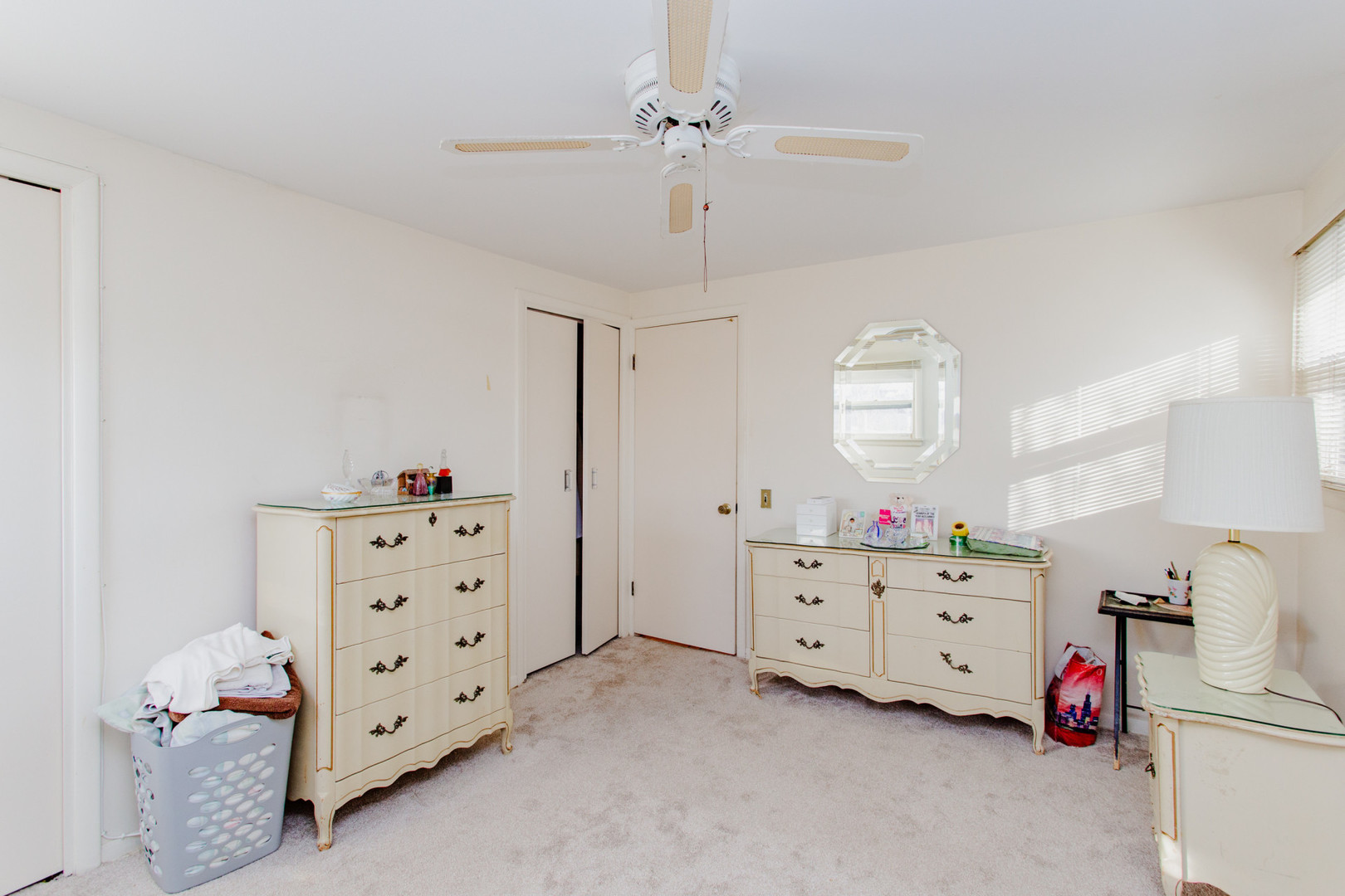 Wilmette, Illinois, 60091, United States, 3 Bedrooms Bedrooms, ,3 BathroomsBathrooms,Residential,For Sale,2013016