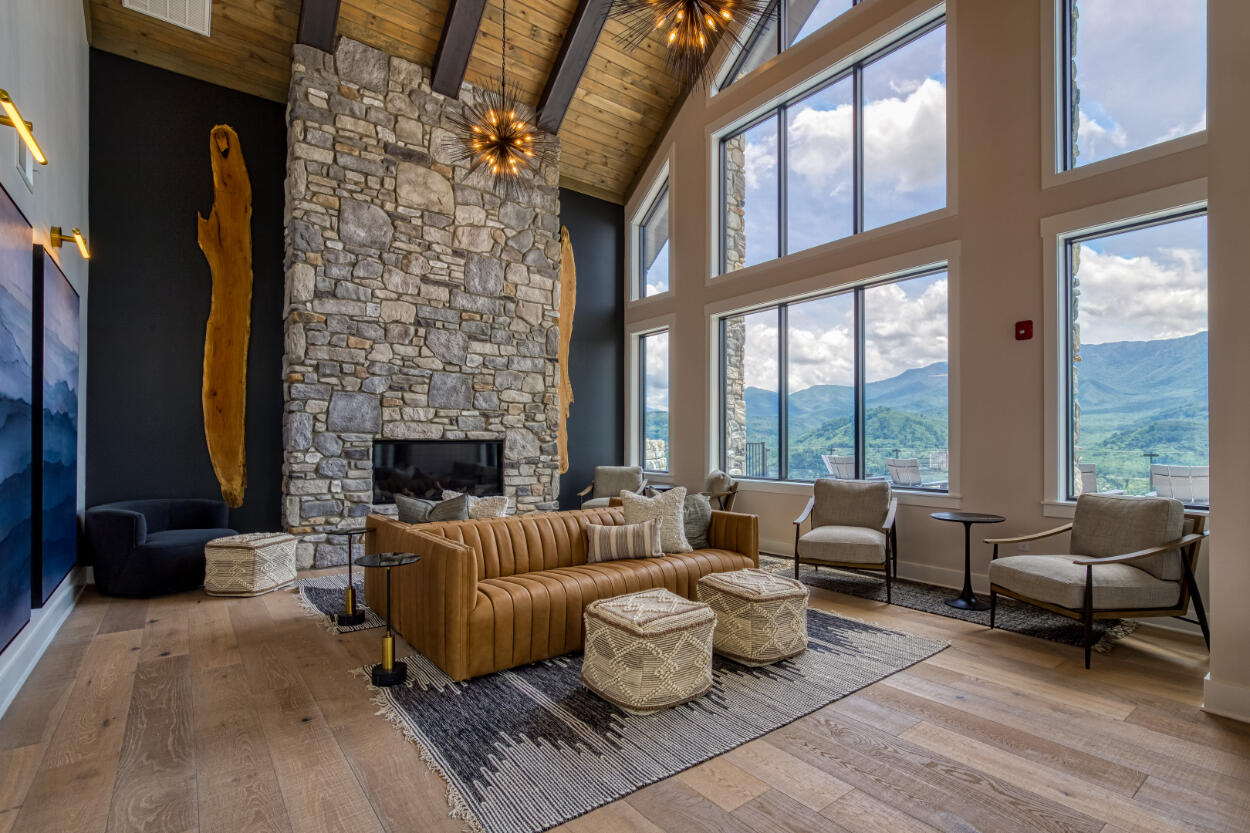 Gatlinburg, Tennessee, 37738, United States, 3 Bedrooms Bedrooms, ,4 BathroomsBathrooms,Residential,For Sale,2027383