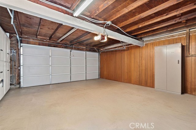 South Gate, California, 90280, United States, 4 Bedrooms Bedrooms, ,3 BathroomsBathrooms,Residential,For Sale,1937143