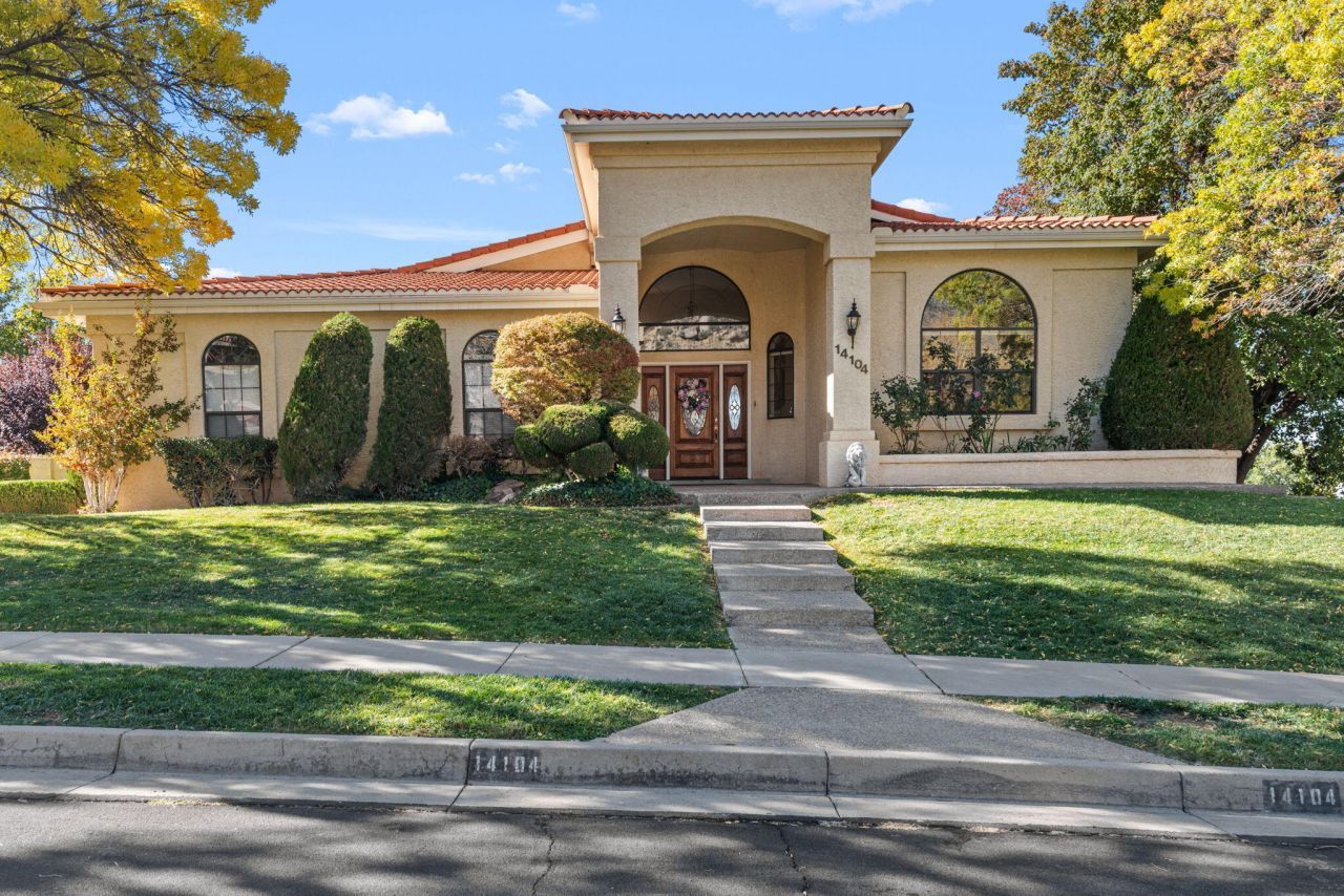 Albuquerque, New Mexico, 87112, United States, 4 Bedrooms Bedrooms, ,3 BathroomsBathrooms,Residential,For Sale,1985067