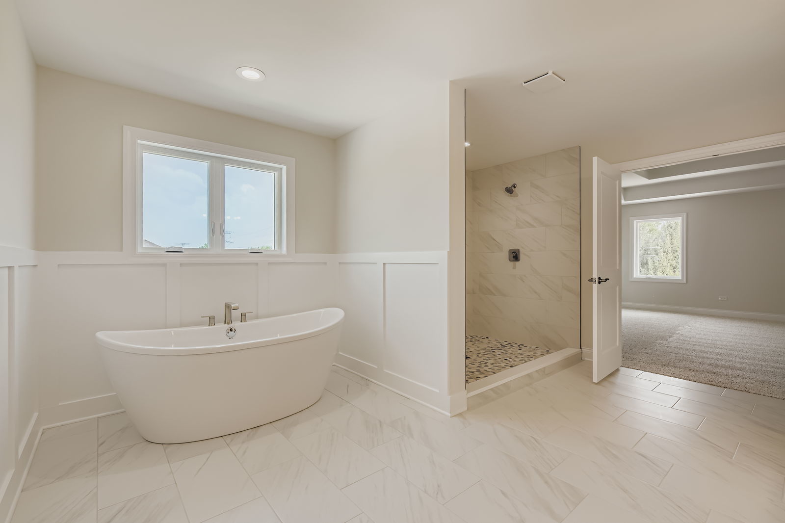 Crete, Illinois, 60417, United States, 4 Bedrooms Bedrooms, ,4 BathroomsBathrooms,Residential,For Sale,1981237