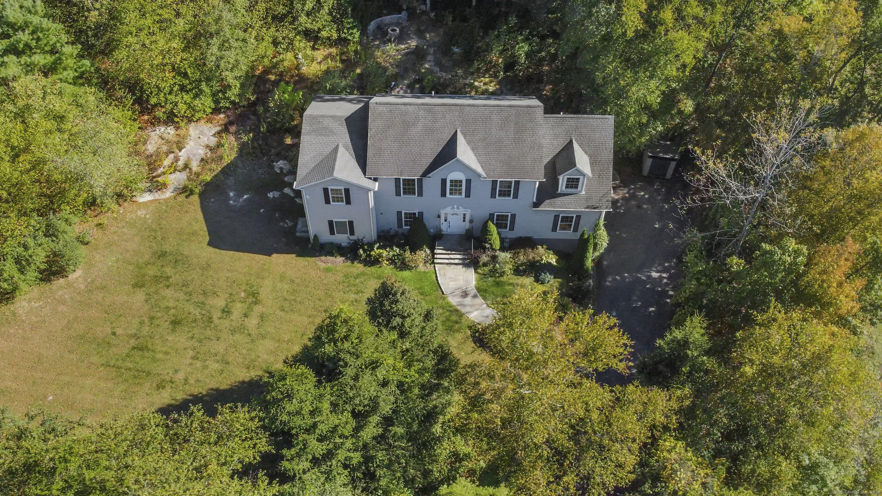 Newtown, Connecticut, 06470, United States, 5 Bedrooms Bedrooms, ,5 BathroomsBathrooms,Residential,For Sale,1960468