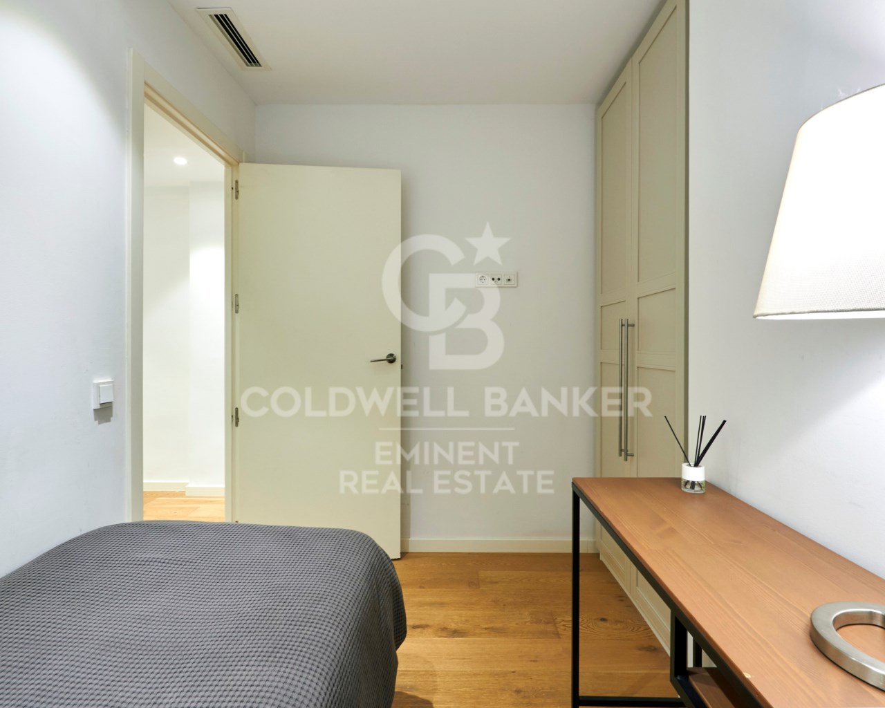 Barcelona, Catalonia, ES, 3 Bedrooms Bedrooms, ,2 BathroomsBathrooms,Residential,For Sale,1951074