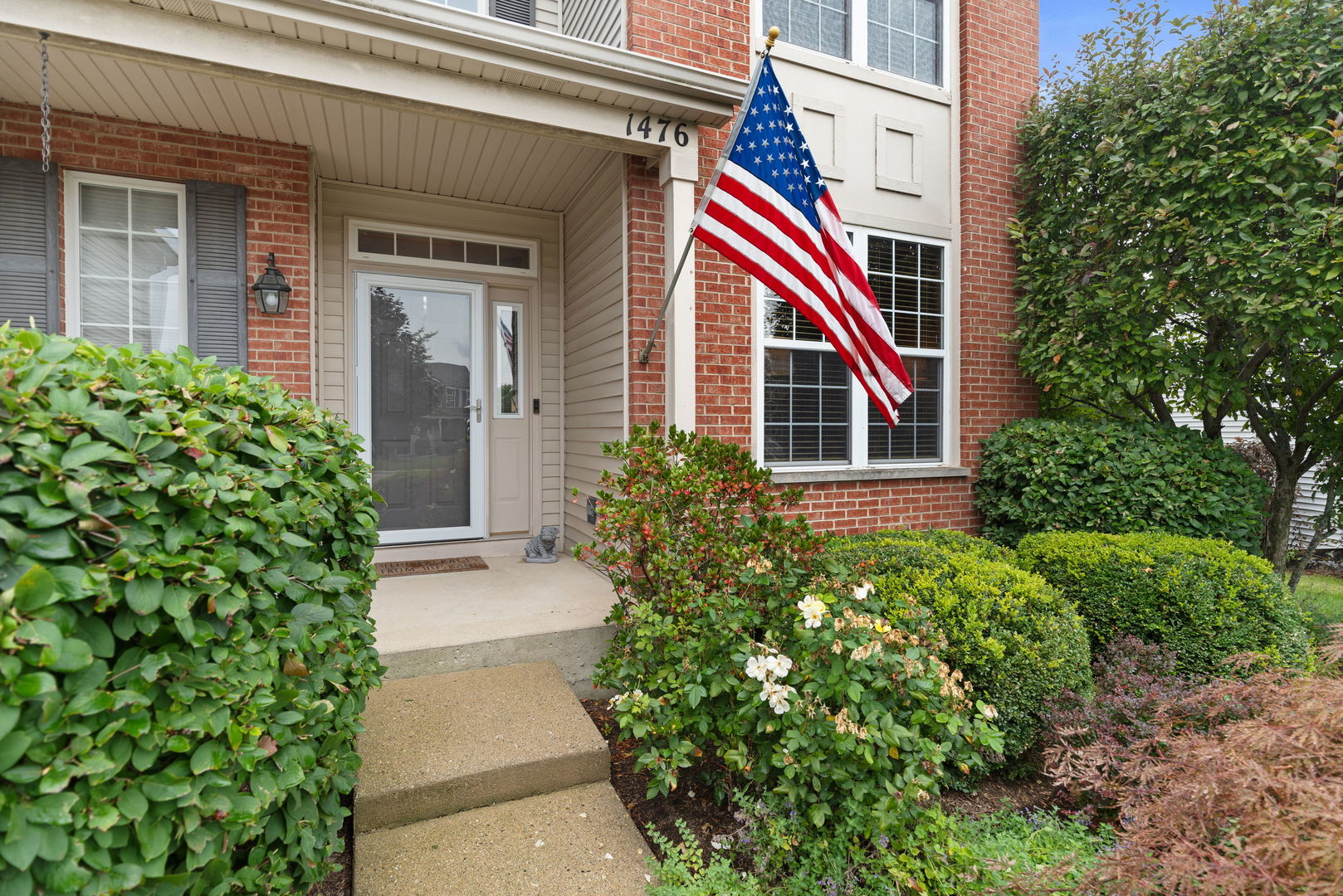 Round Lake, Illinois, 60073, United States, 4 Bedrooms Bedrooms, ,3 BathroomsBathrooms,Residential,For Sale,1938546