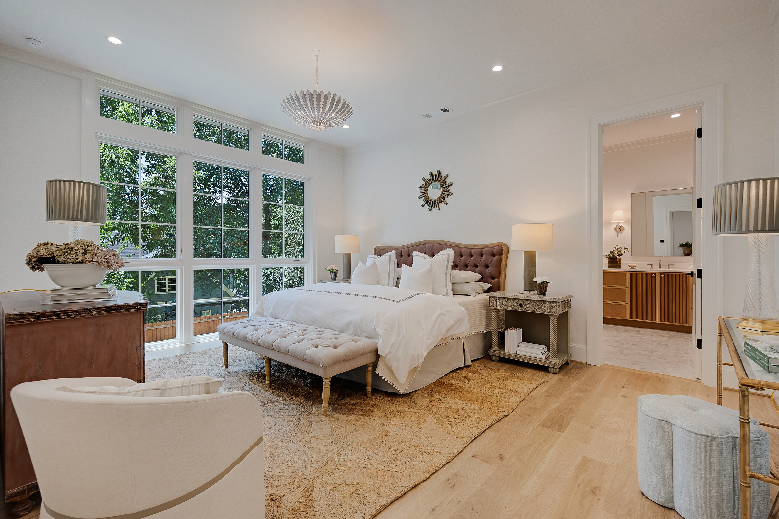  Elevated Living in Ashford Park - 物件實景