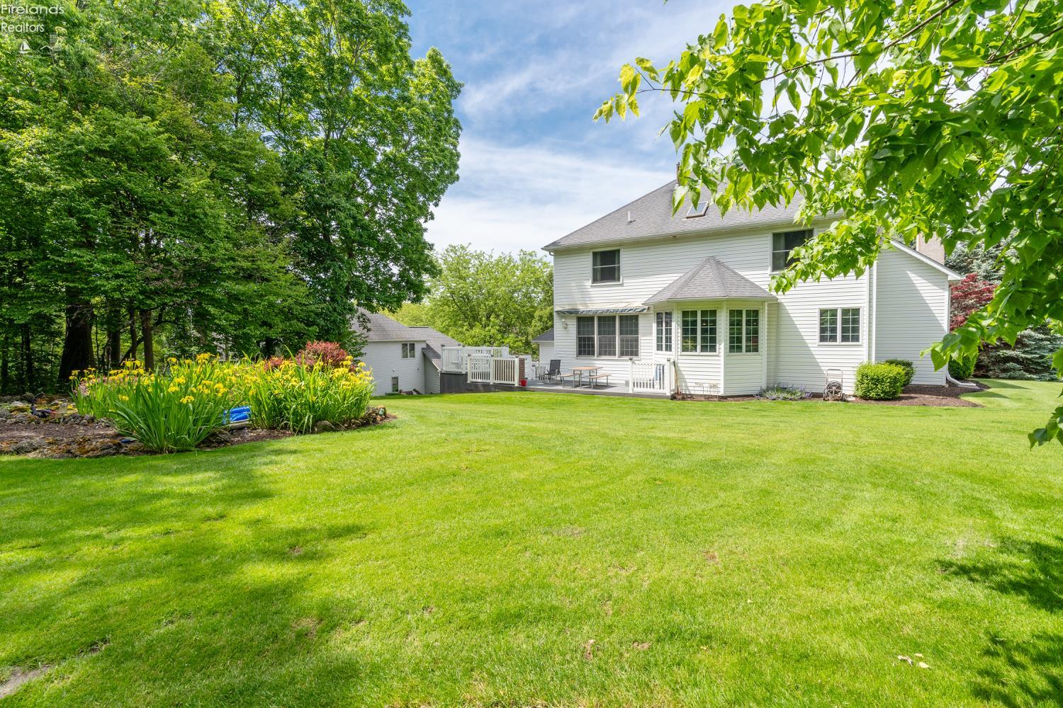 Port Clinton, Ohio, 43452, United States, 3 Bedrooms Bedrooms, ,3 BathroomsBathrooms,Residential,For Sale,1921472