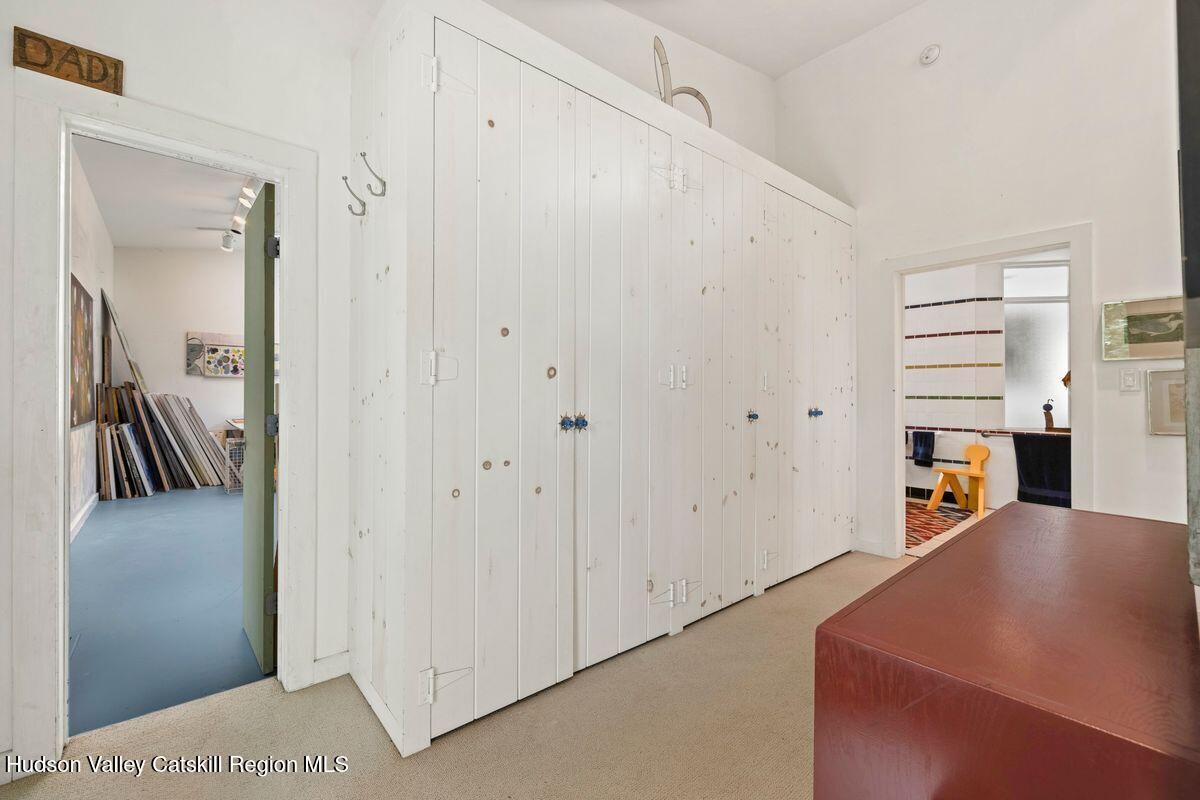 Bearsville, New York, 12409, United States, 3 Bedrooms Bedrooms, ,3 BathroomsBathrooms,Residential,For Sale,1901832
