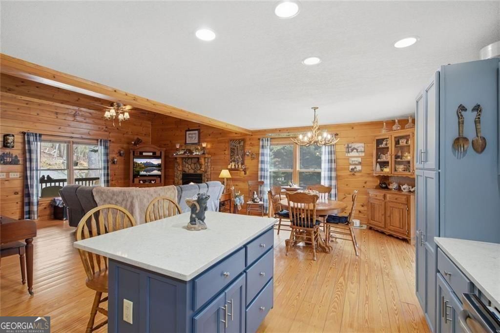 Ellijay, Georgia, 30540, United States, 3 Bedrooms Bedrooms, ,3 BathroomsBathrooms,Residential,For Sale,2036628