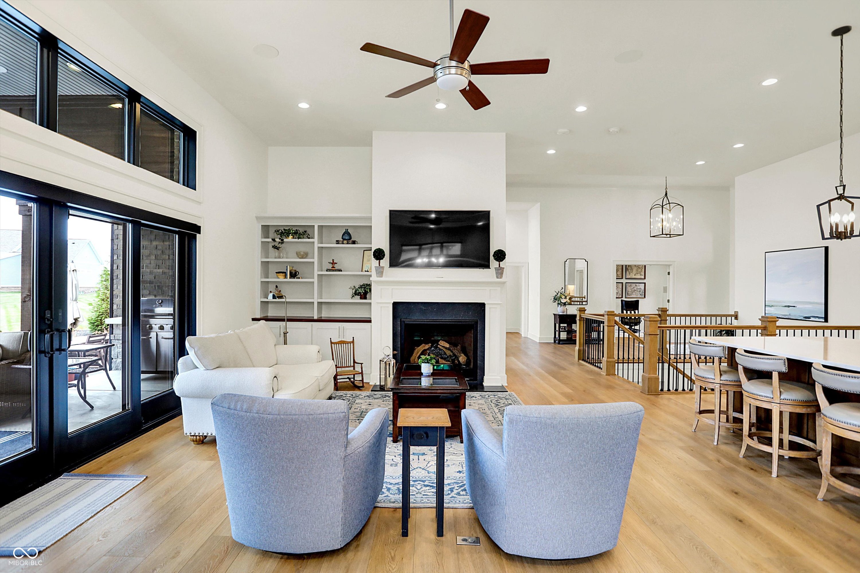 Bargersville, Indiana, 46106, United States, 5 Bedrooms Bedrooms, ,6 BathroomsBathrooms,Residential,For Sale,1983672