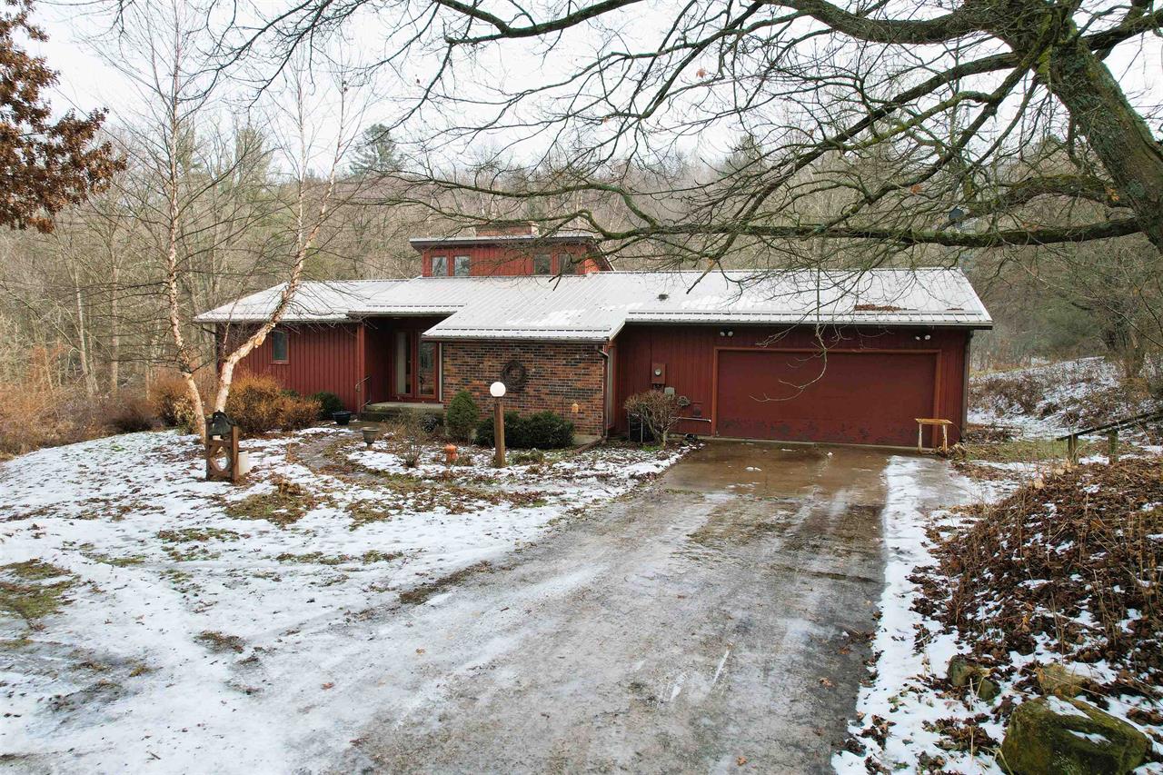 Blue River, Wisconsin, 53518, United States, 3 Bedrooms Bedrooms, ,3 BathroomsBathrooms,Residential,For Sale,2009301