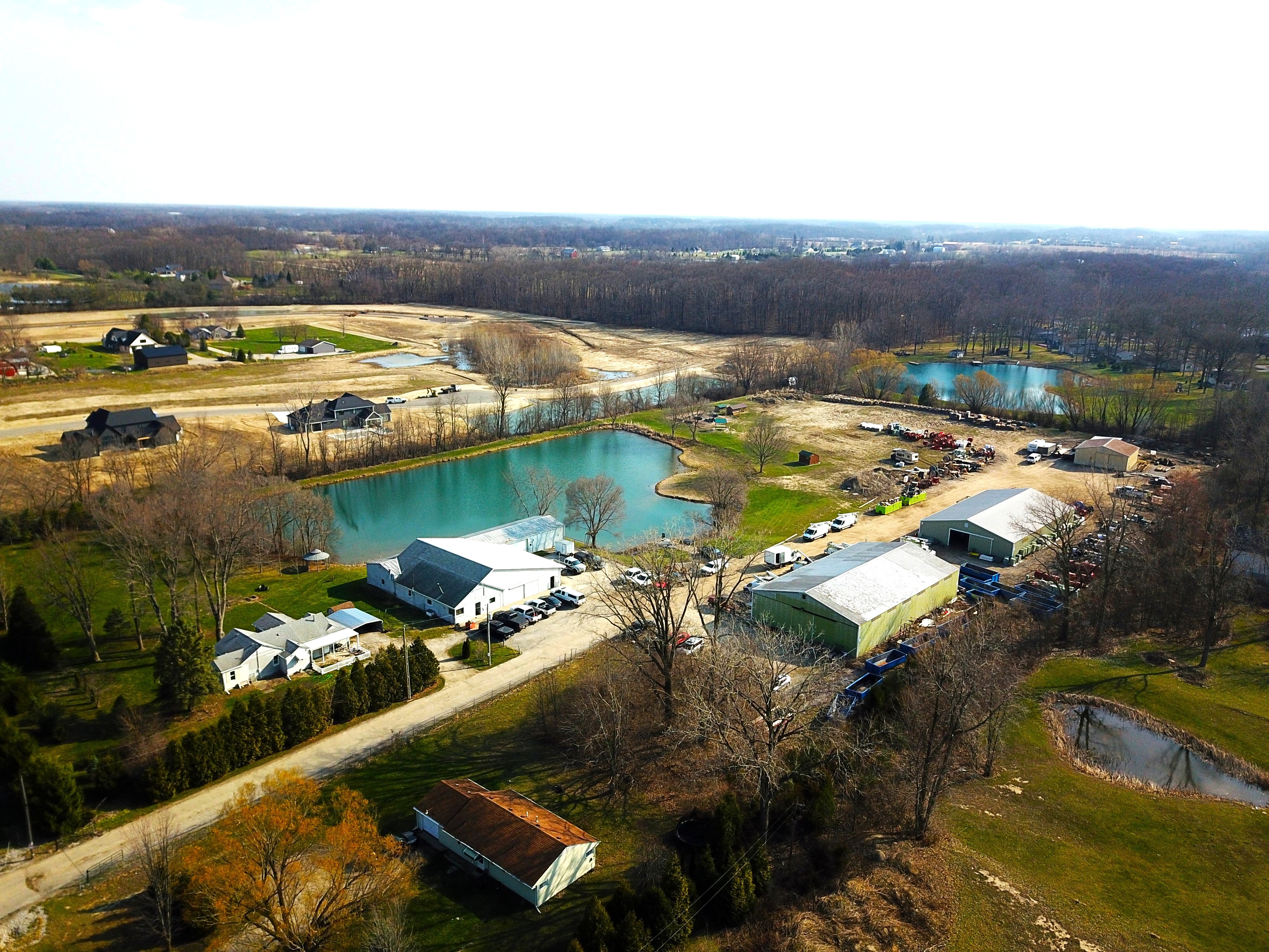  Mixed-Use Opportunity on 11 Acres and Pond - 物件實景