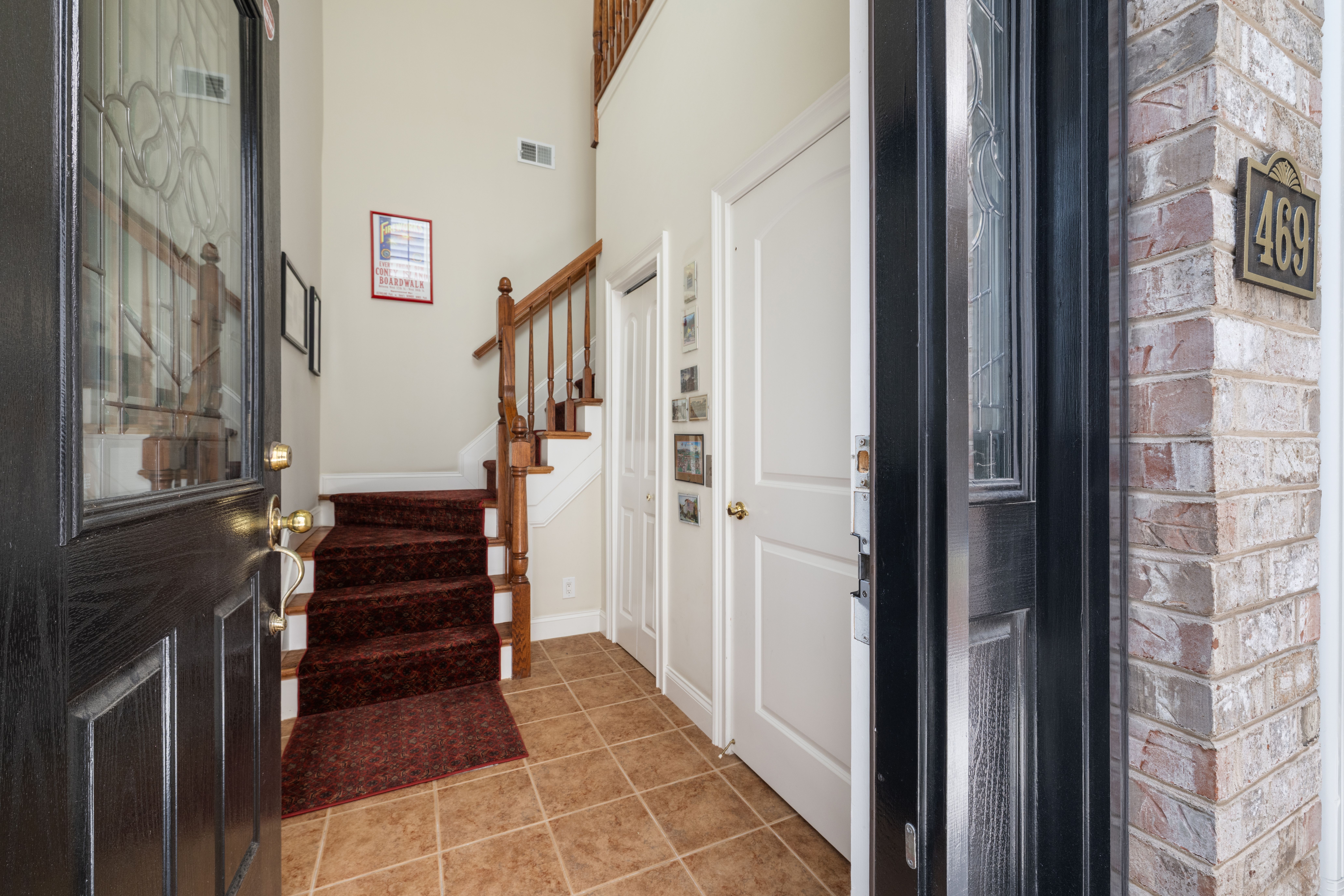  469 Pacing Way, Westbury, NY, 11590 - 物件實景
