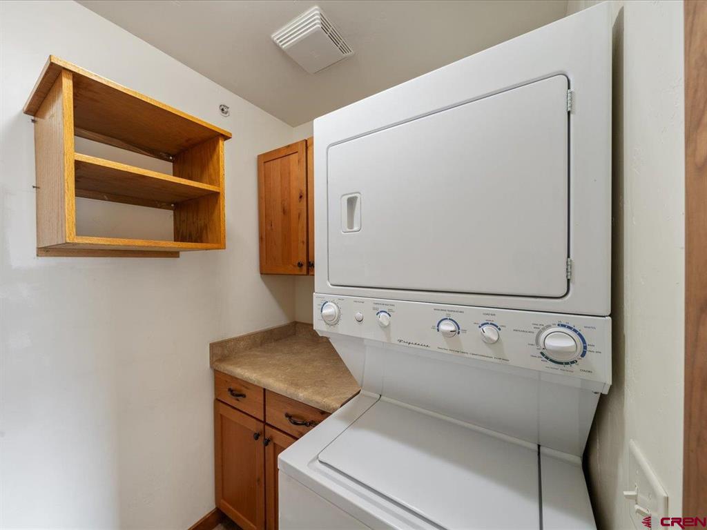 Ridgway, Colorado, 81432, United States, 3 Bedrooms Bedrooms, ,2 BathroomsBathrooms,Residential,For Sale,1728639