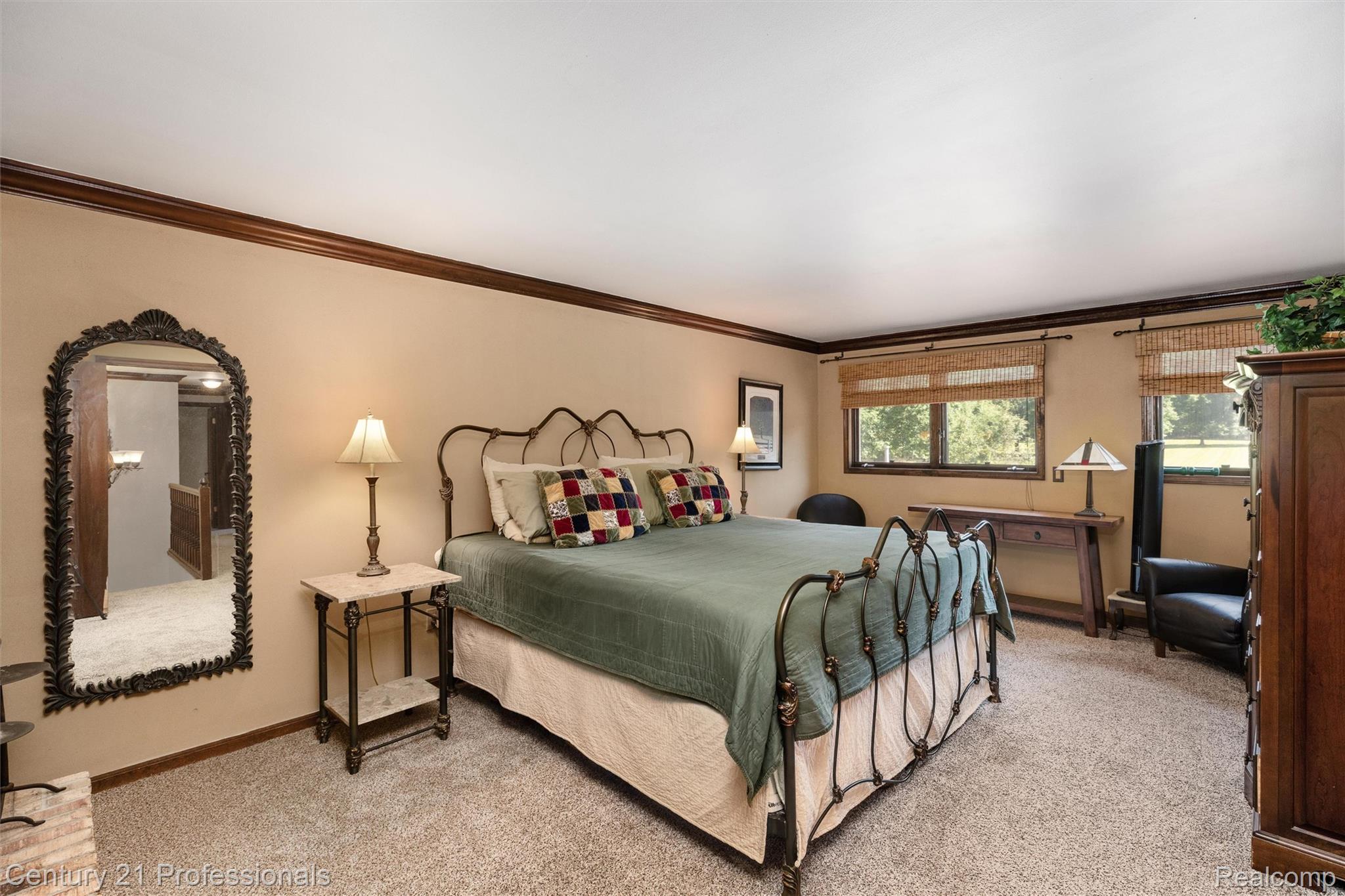 Holly, Michigan, 48442, United States, 4 Bedrooms Bedrooms, ,4 BathroomsBathrooms,Residential,For Sale,1943640