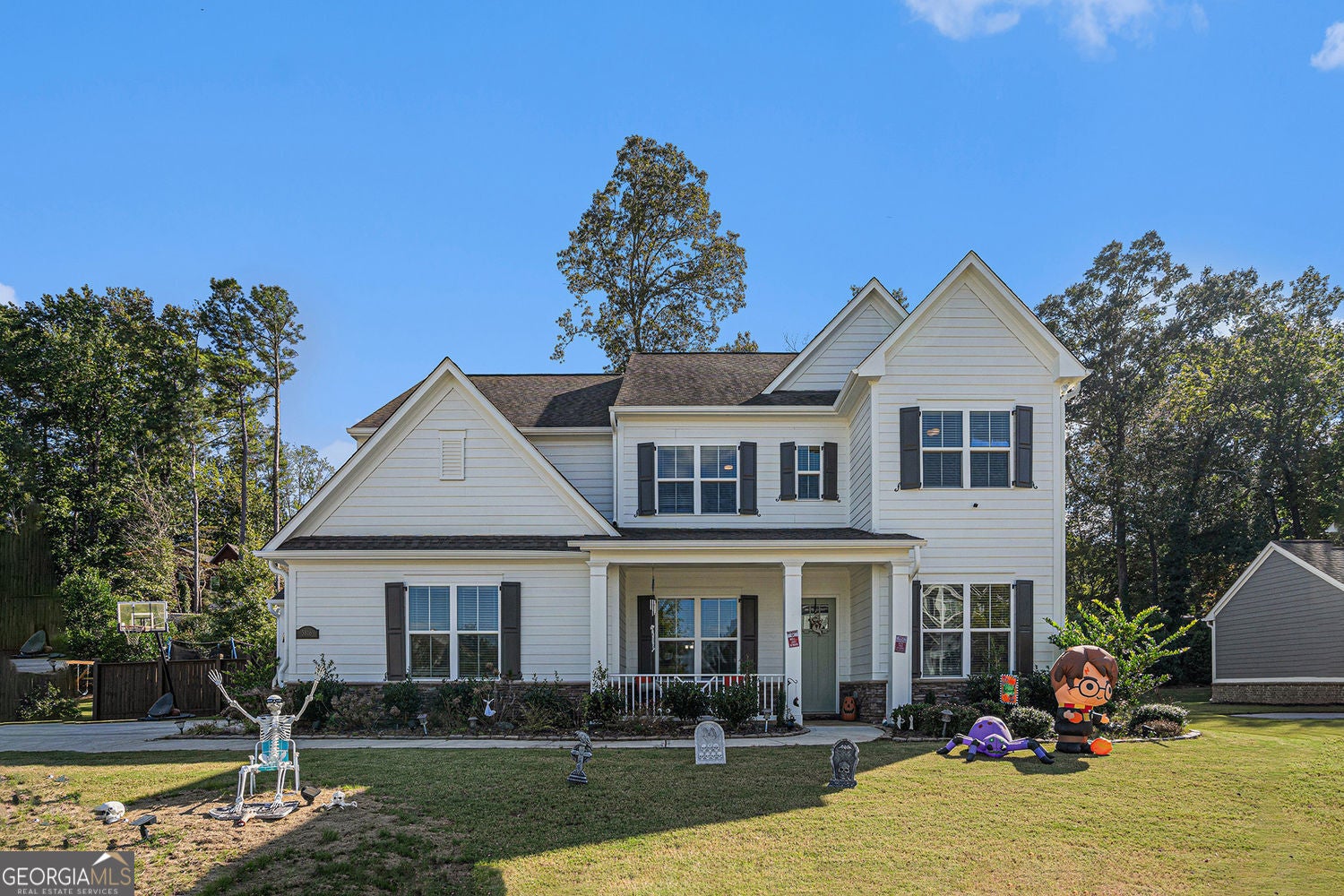 Kennesaw, Georgia, 30152, United States, 5 Bedrooms Bedrooms, ,4 BathroomsBathrooms,Residential,For Sale,1964228