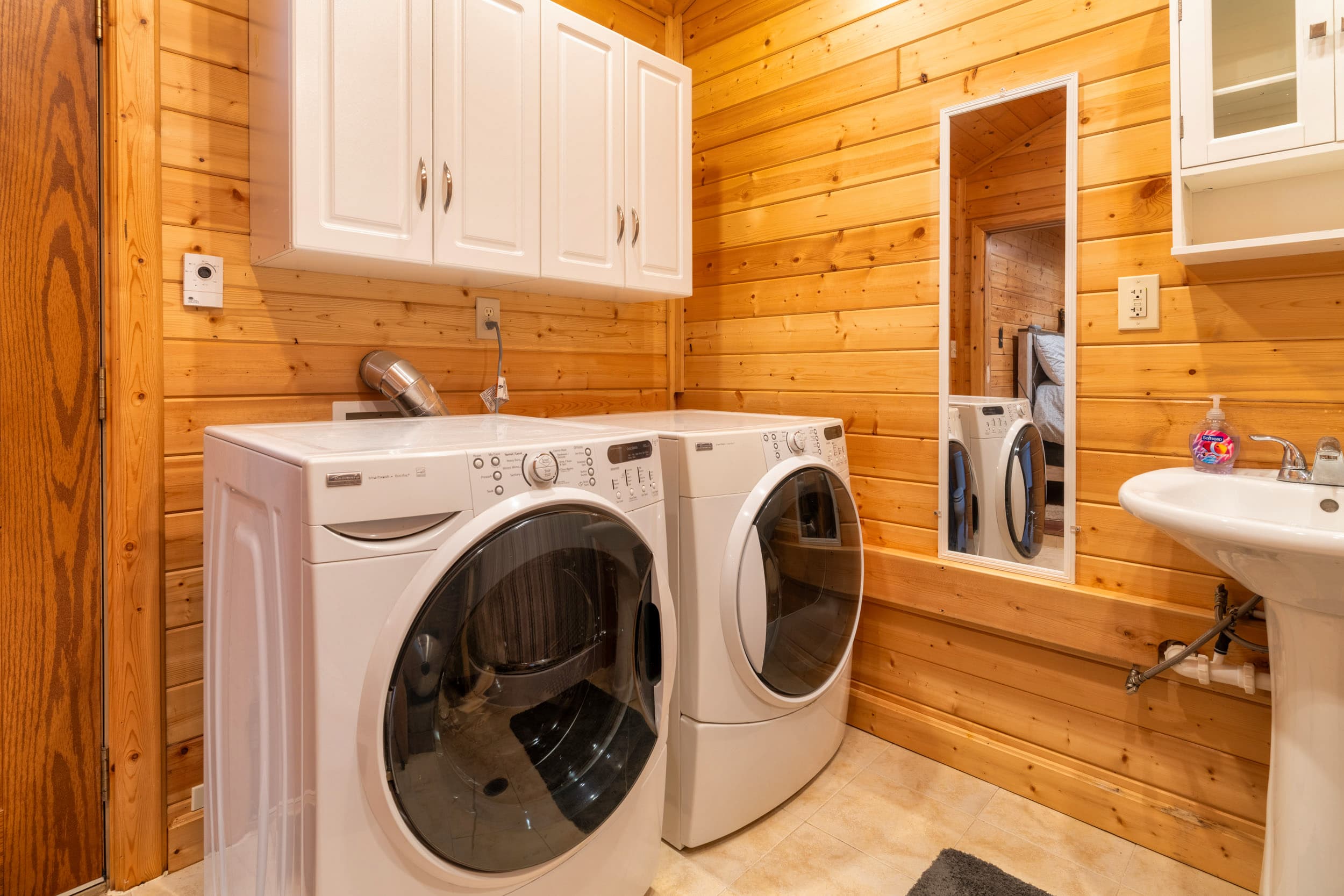 Bemidji, Minnesota, 56601, United States, 2 Bedrooms Bedrooms, ,Residential,For Sale,1930513